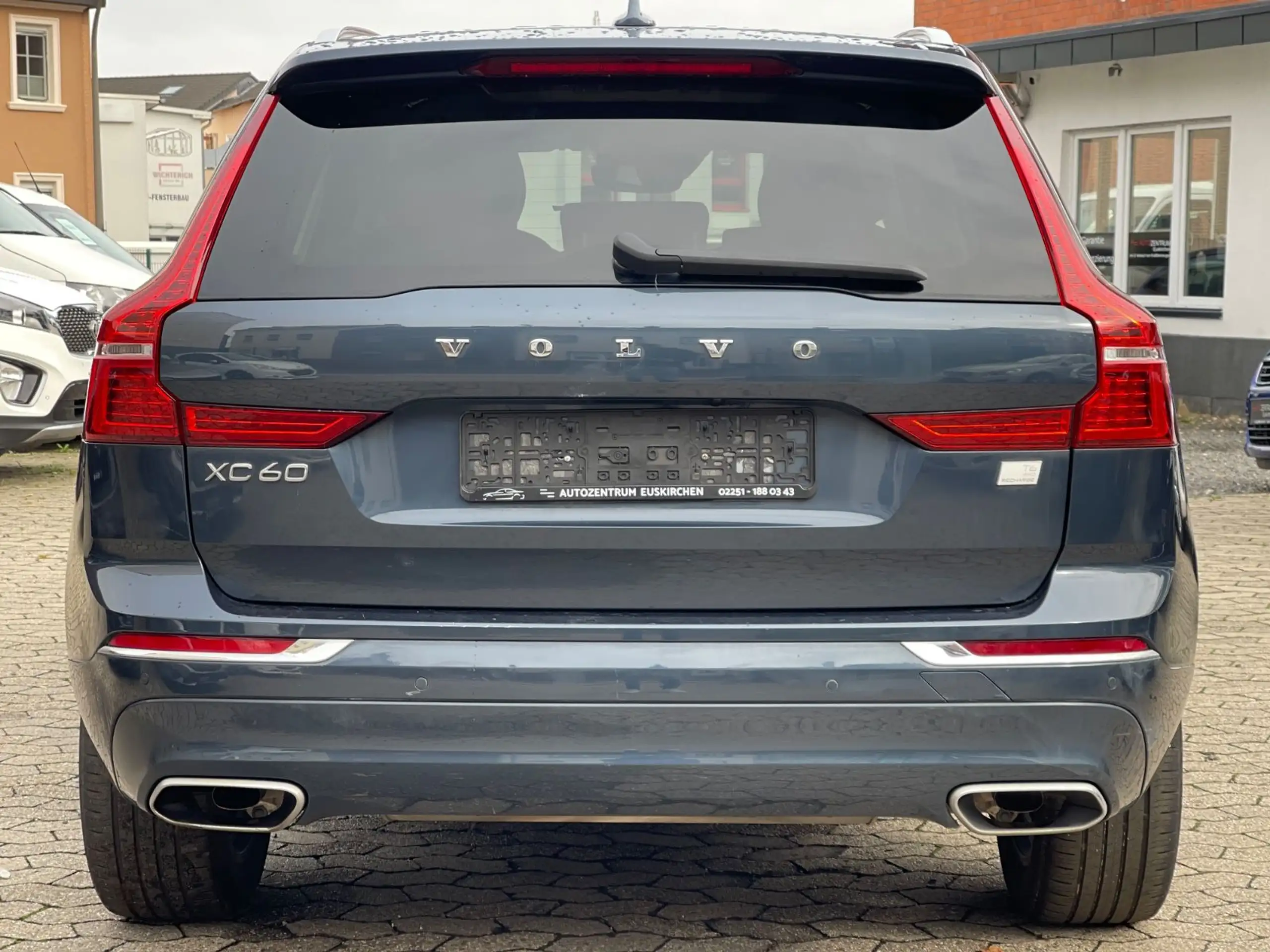 Volvo - XC60