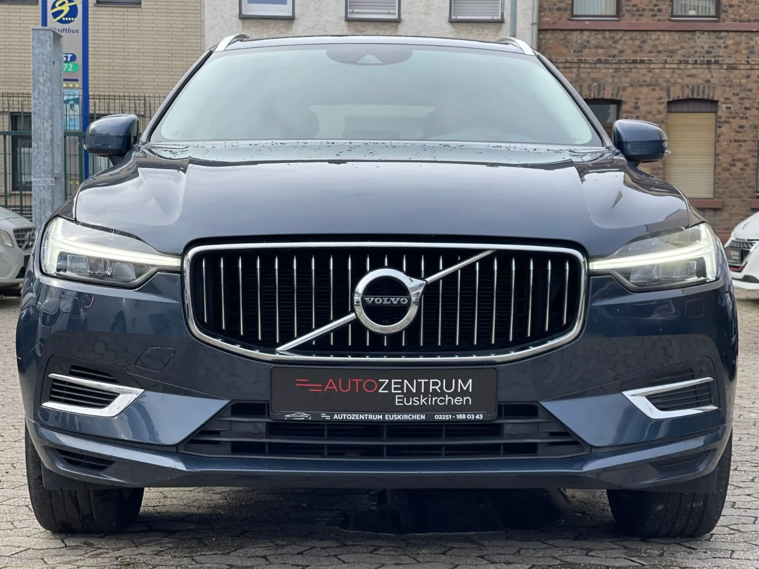 Volvo - XC60