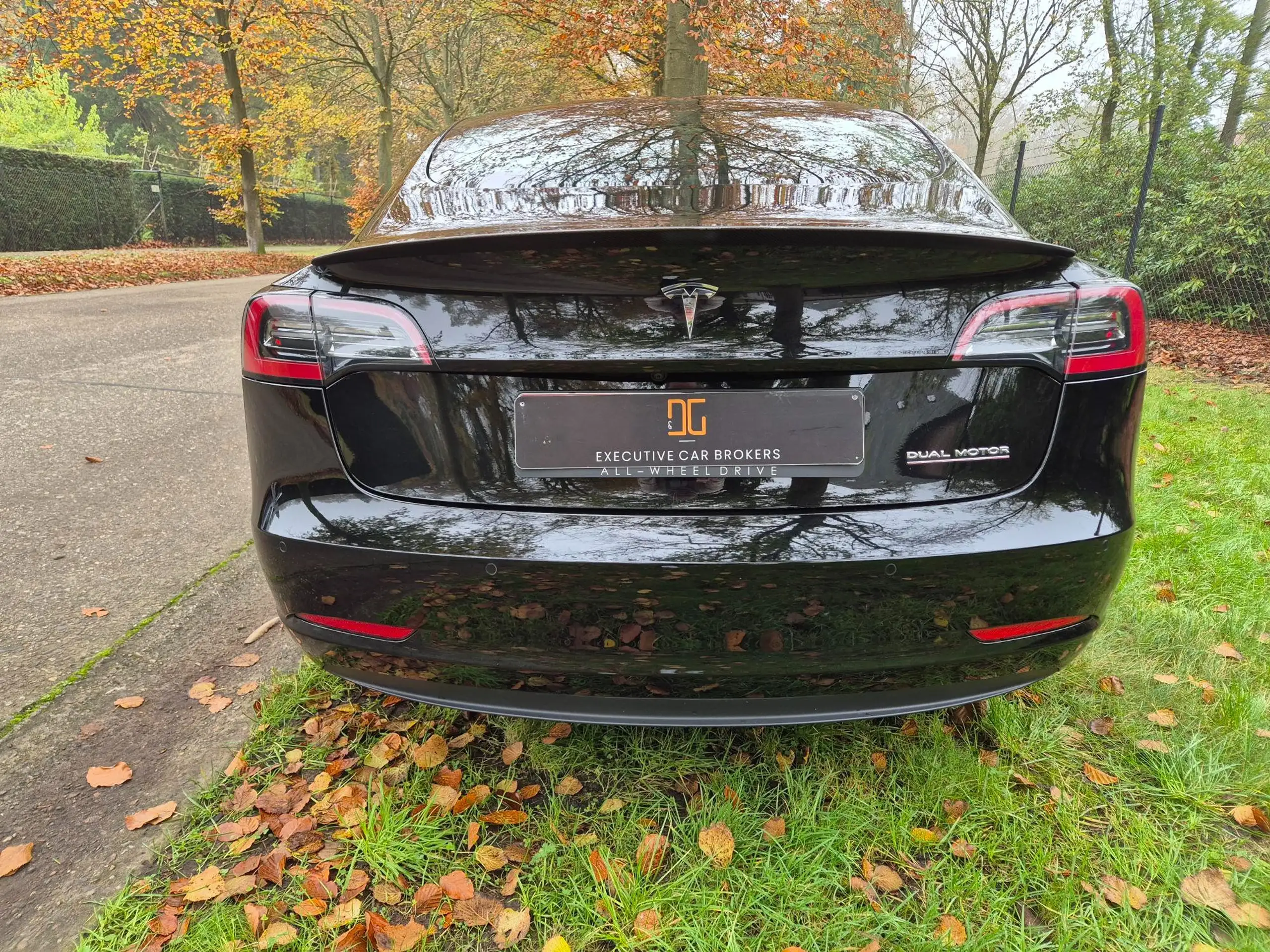 Tesla - Model 3