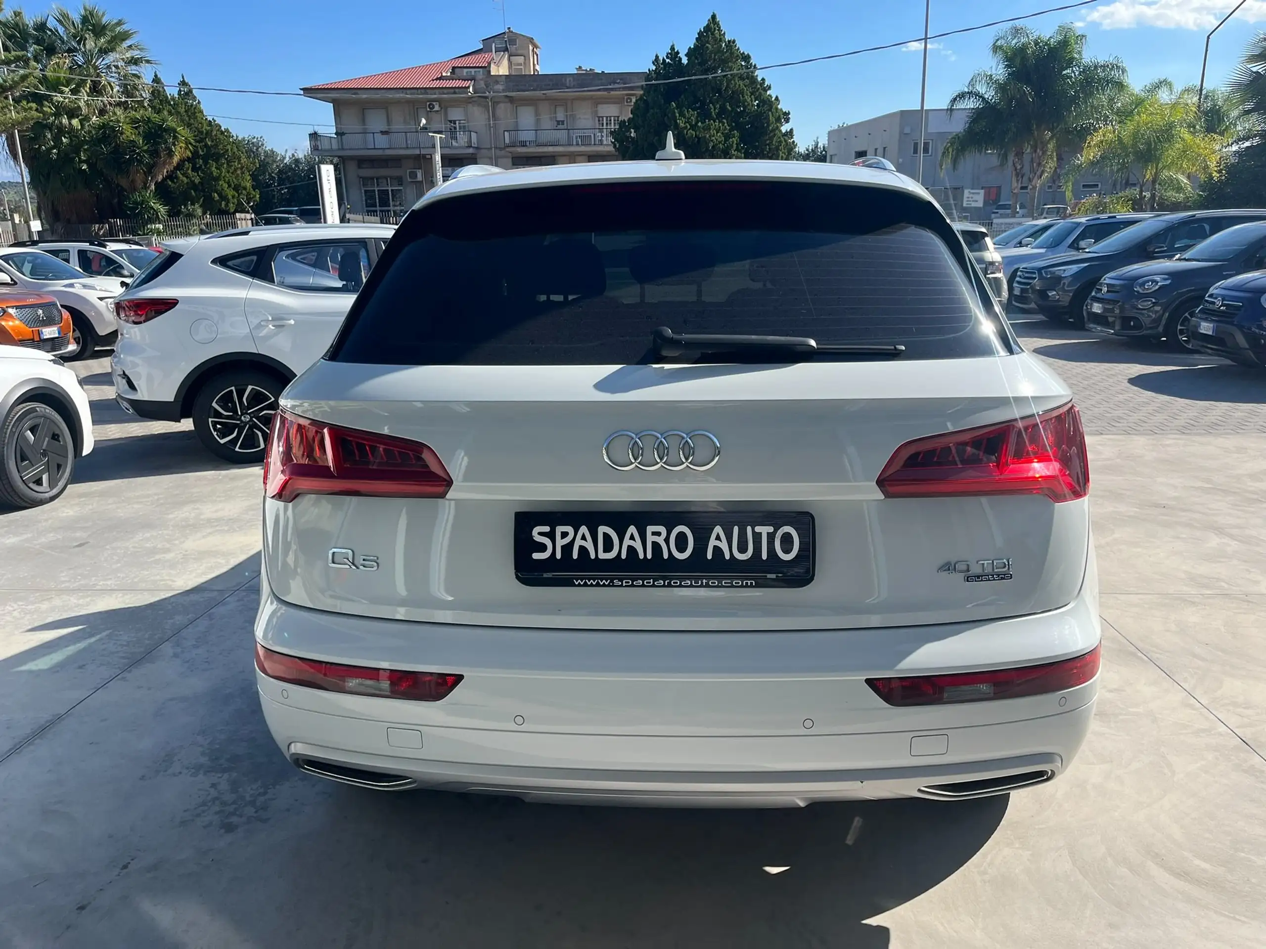 Audi - Q5