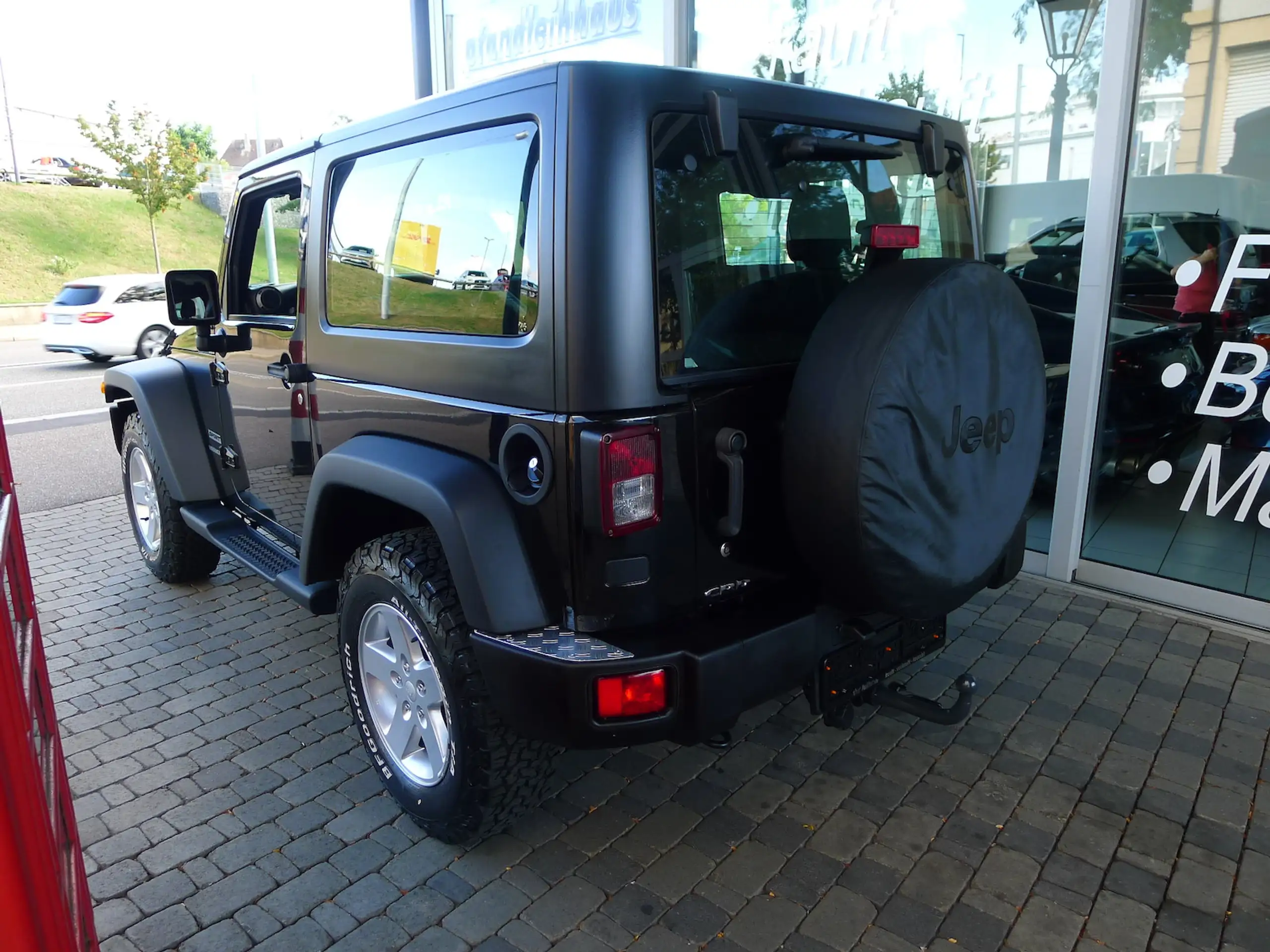 Jeep - Wrangler