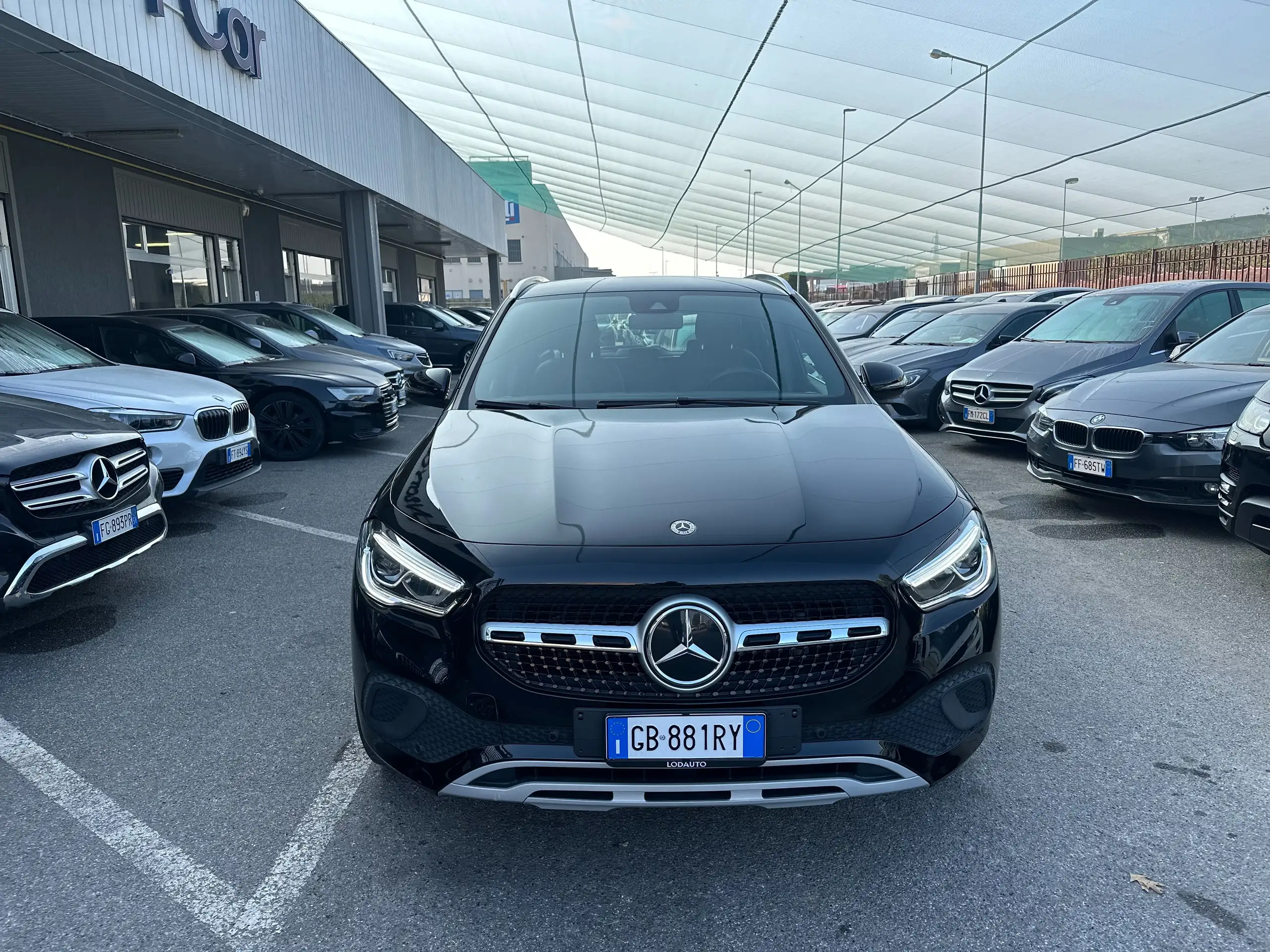 Mercedes-Benz - GLA 180