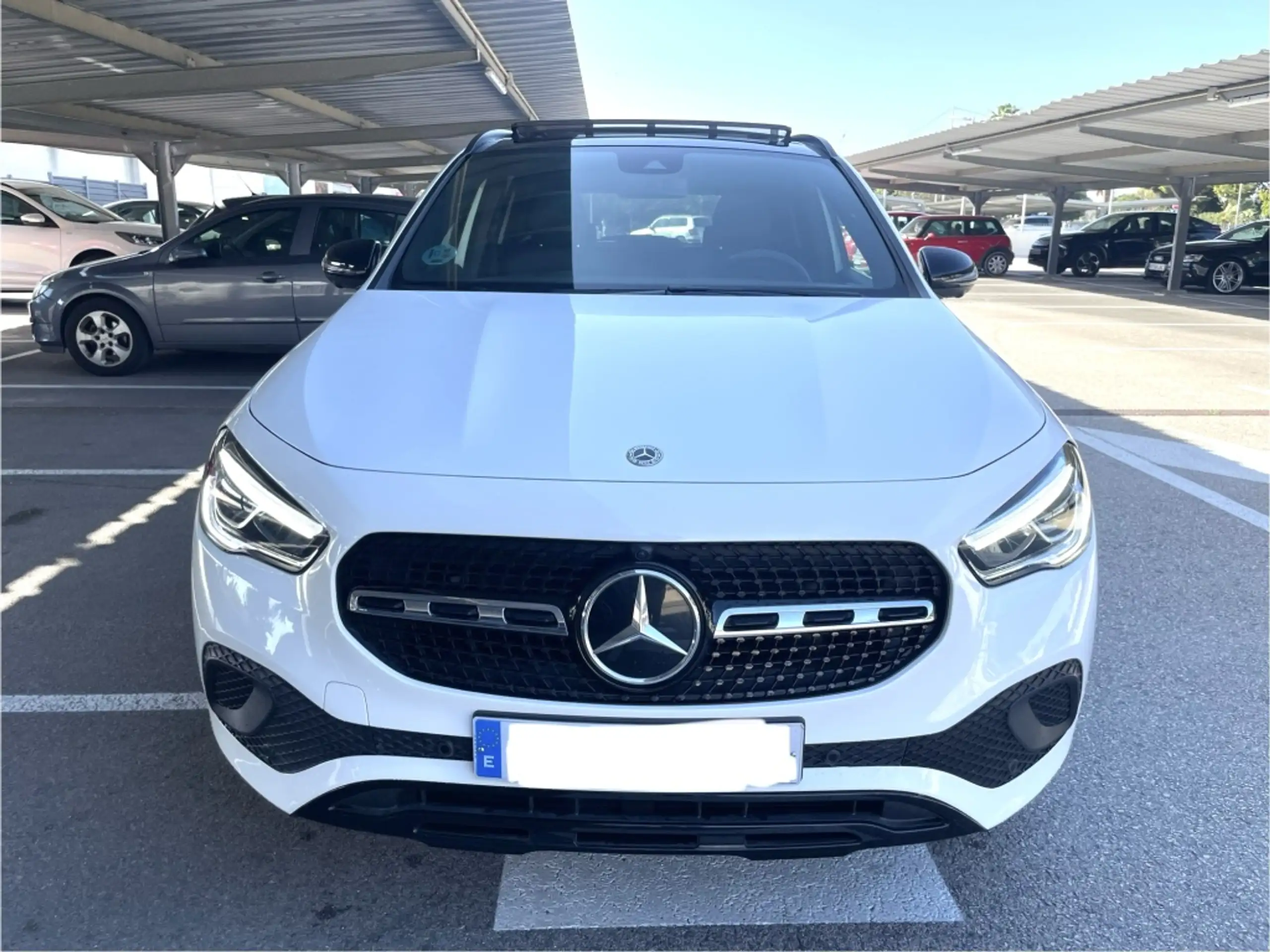 Mercedes-Benz - GLA 200