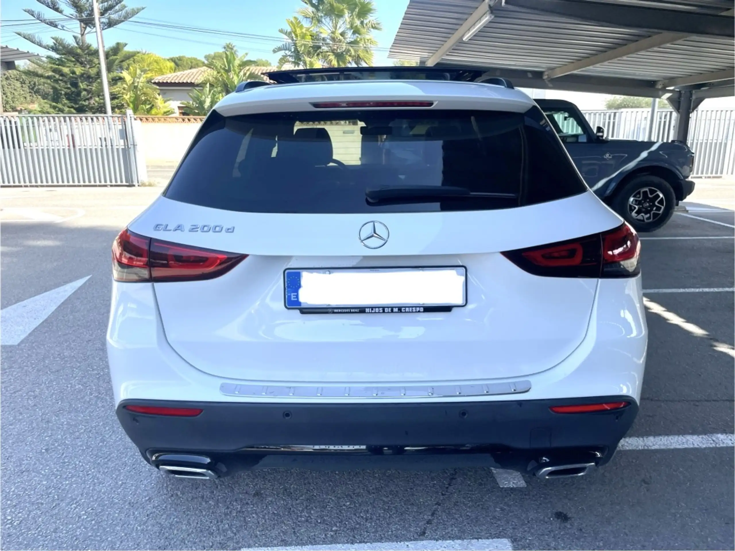 Mercedes-Benz - GLA 200