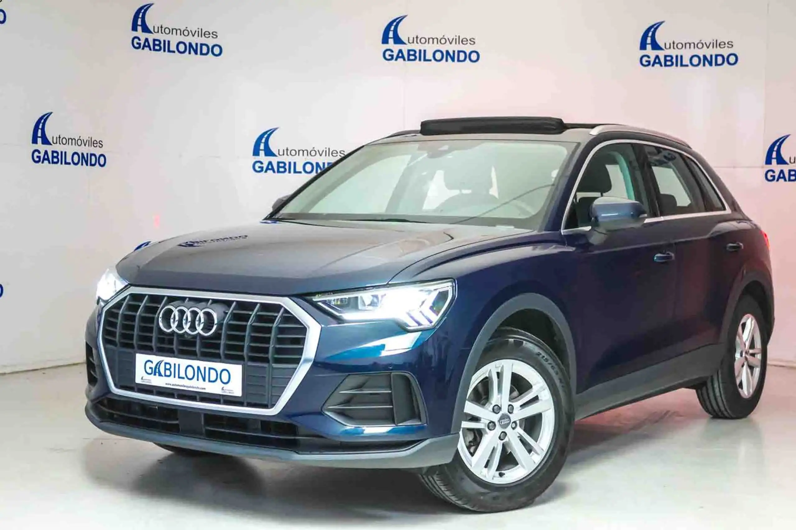 Audi - Q3