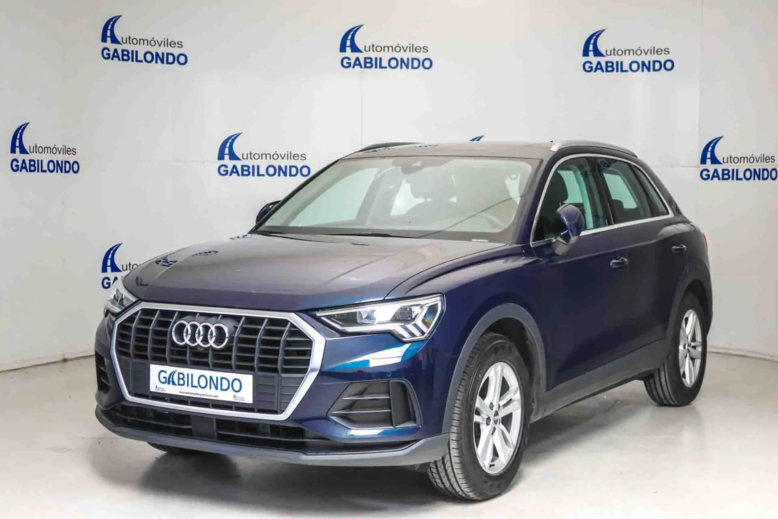 Audi - Q3