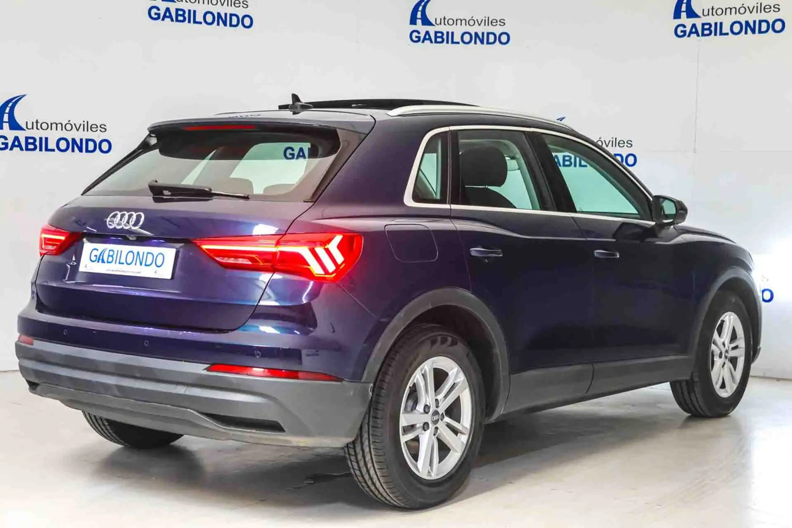 Audi - Q3