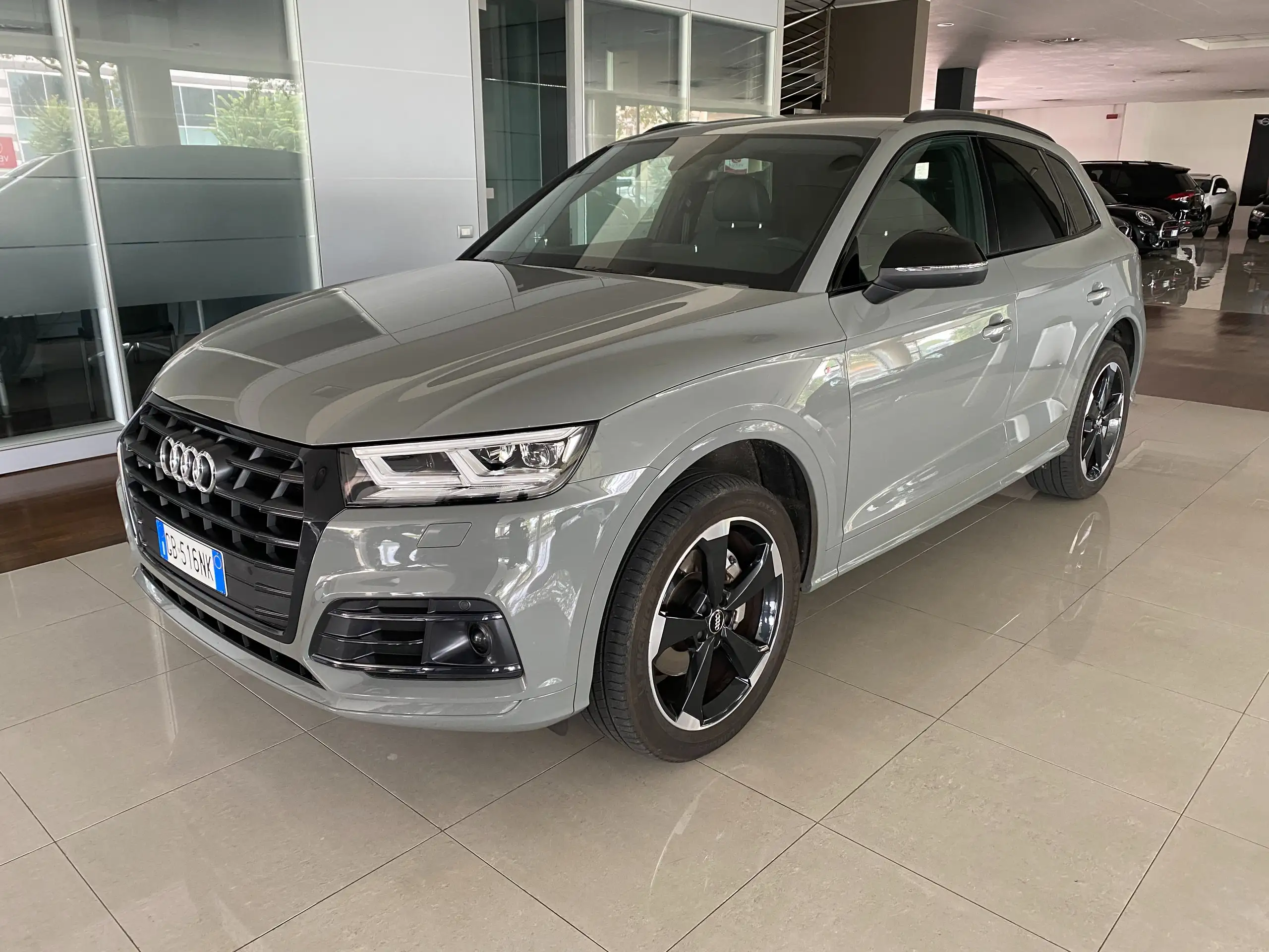 Audi - Q5