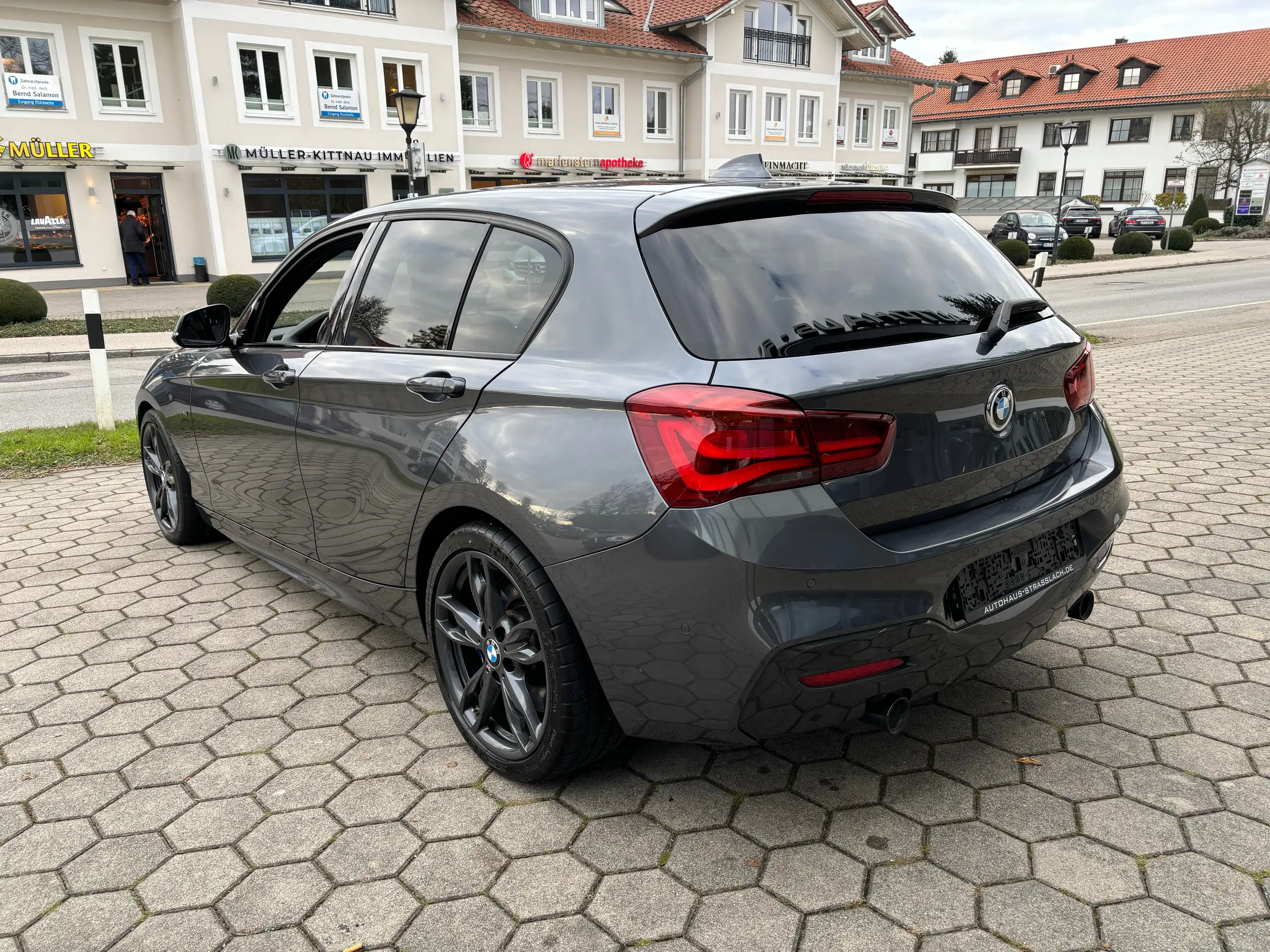 BMW - 140