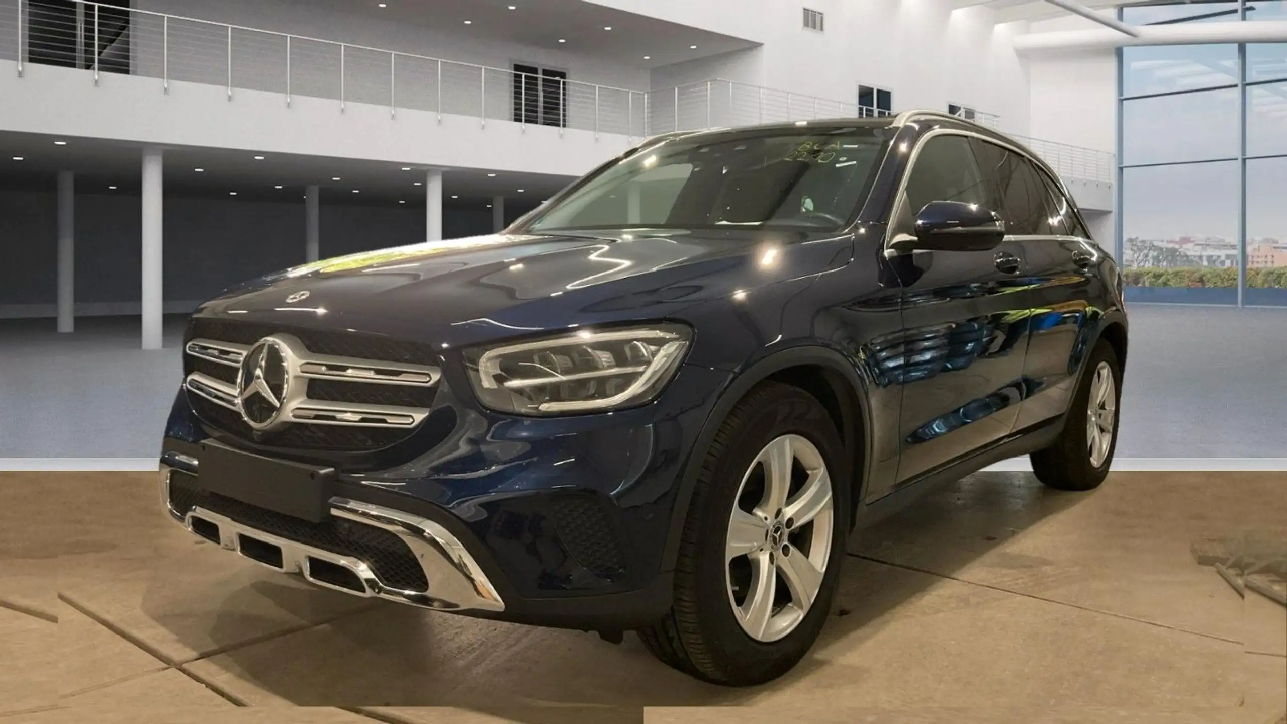 Mercedes-Benz - GLC 220