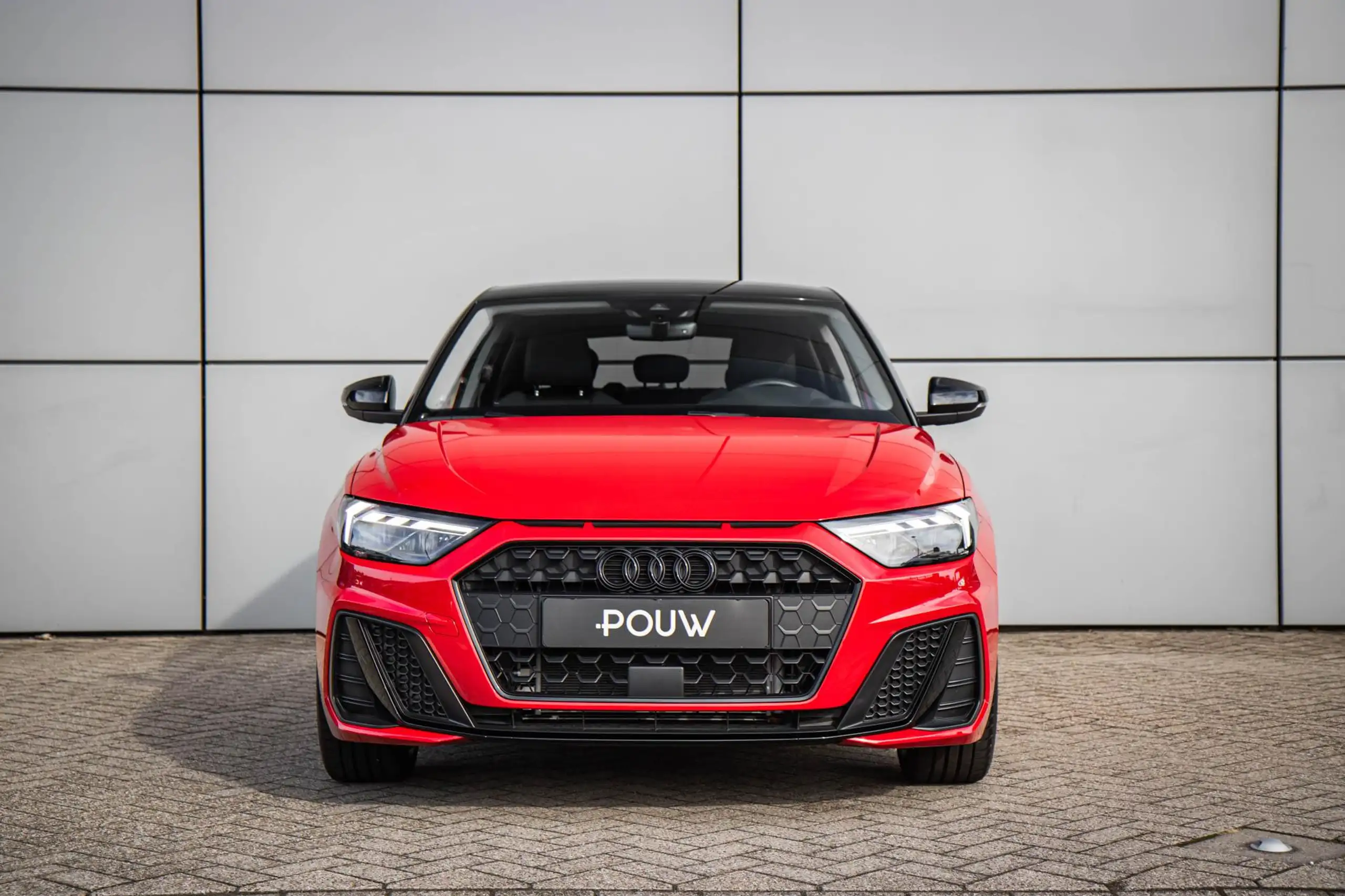 Audi - A1