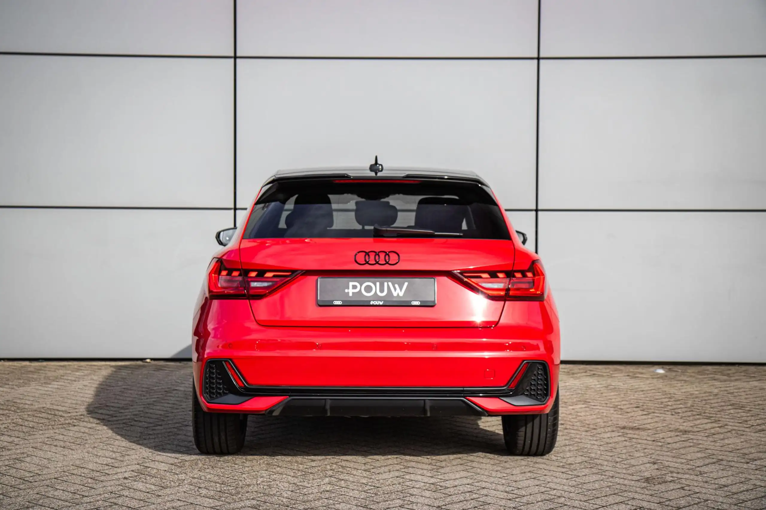 Audi - A1