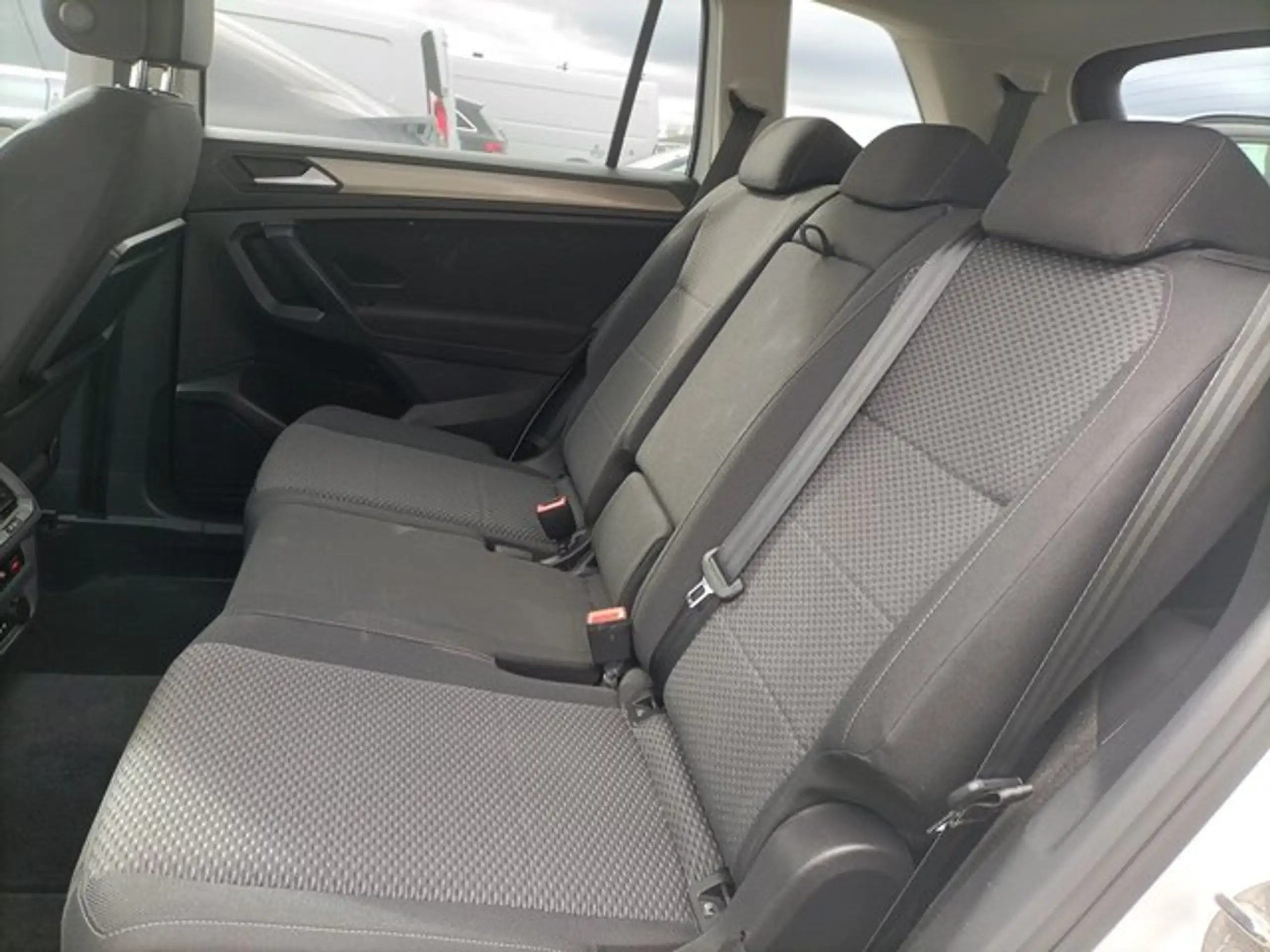 Volkswagen - Tiguan Allspace