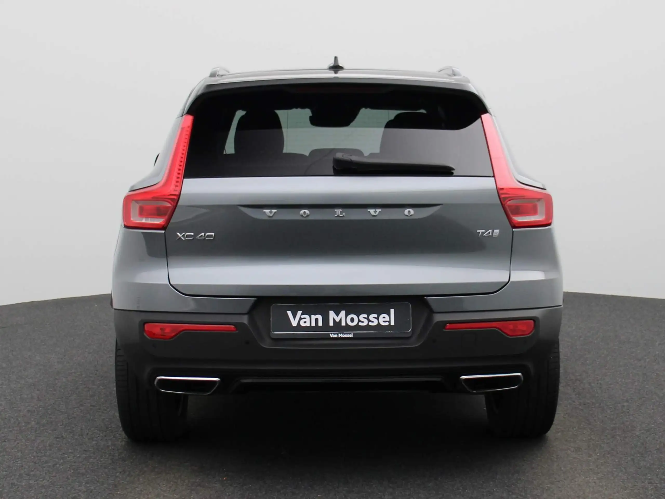 Volvo - XC40