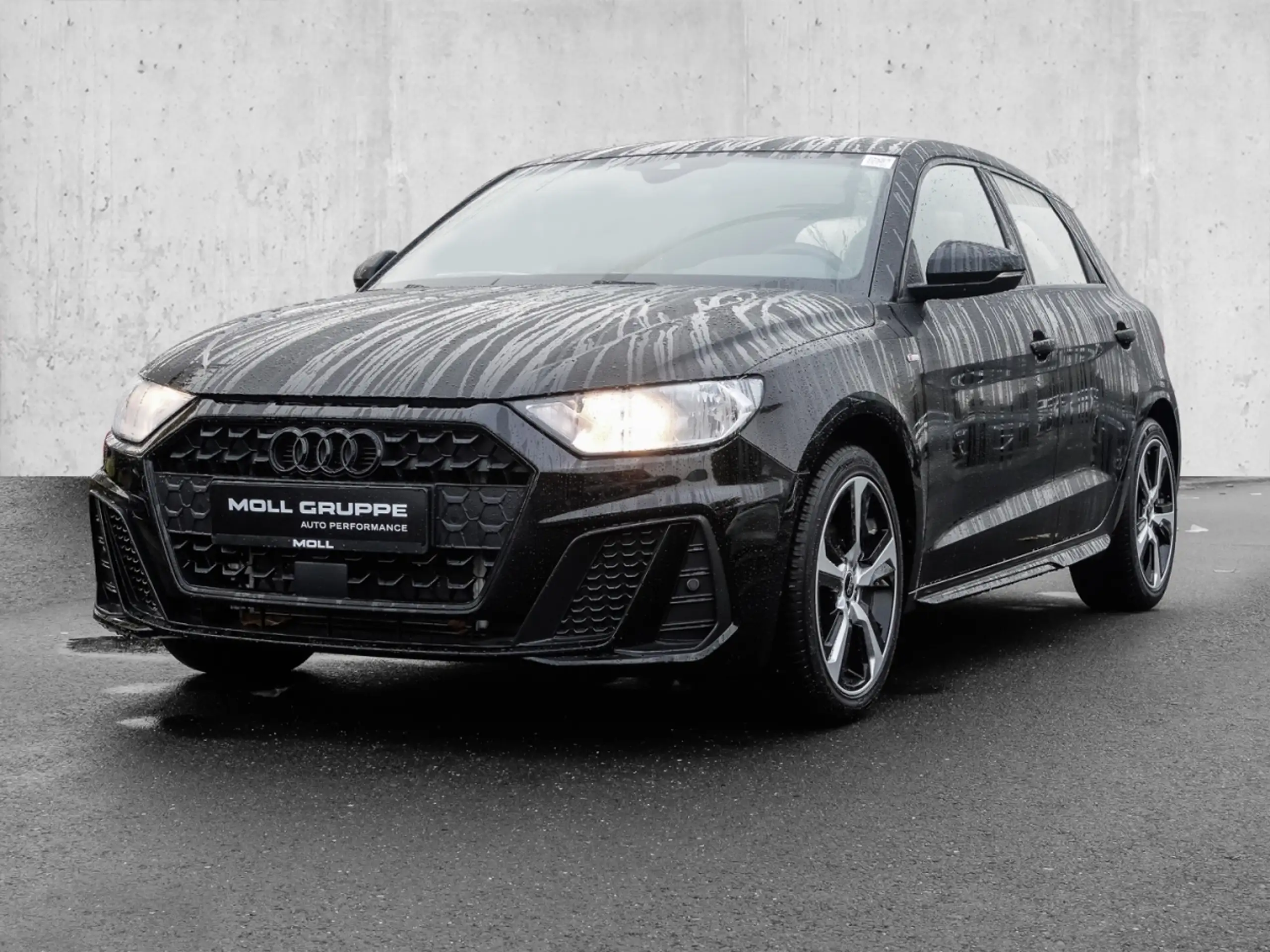 Audi - A1