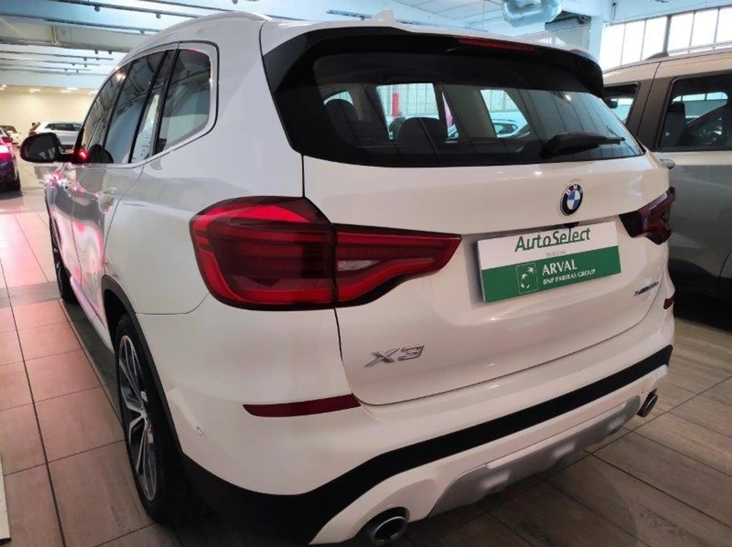 BMW - X3