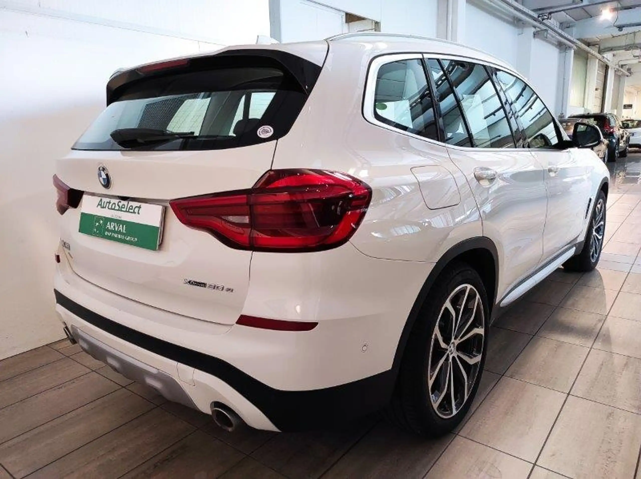 BMW - X3