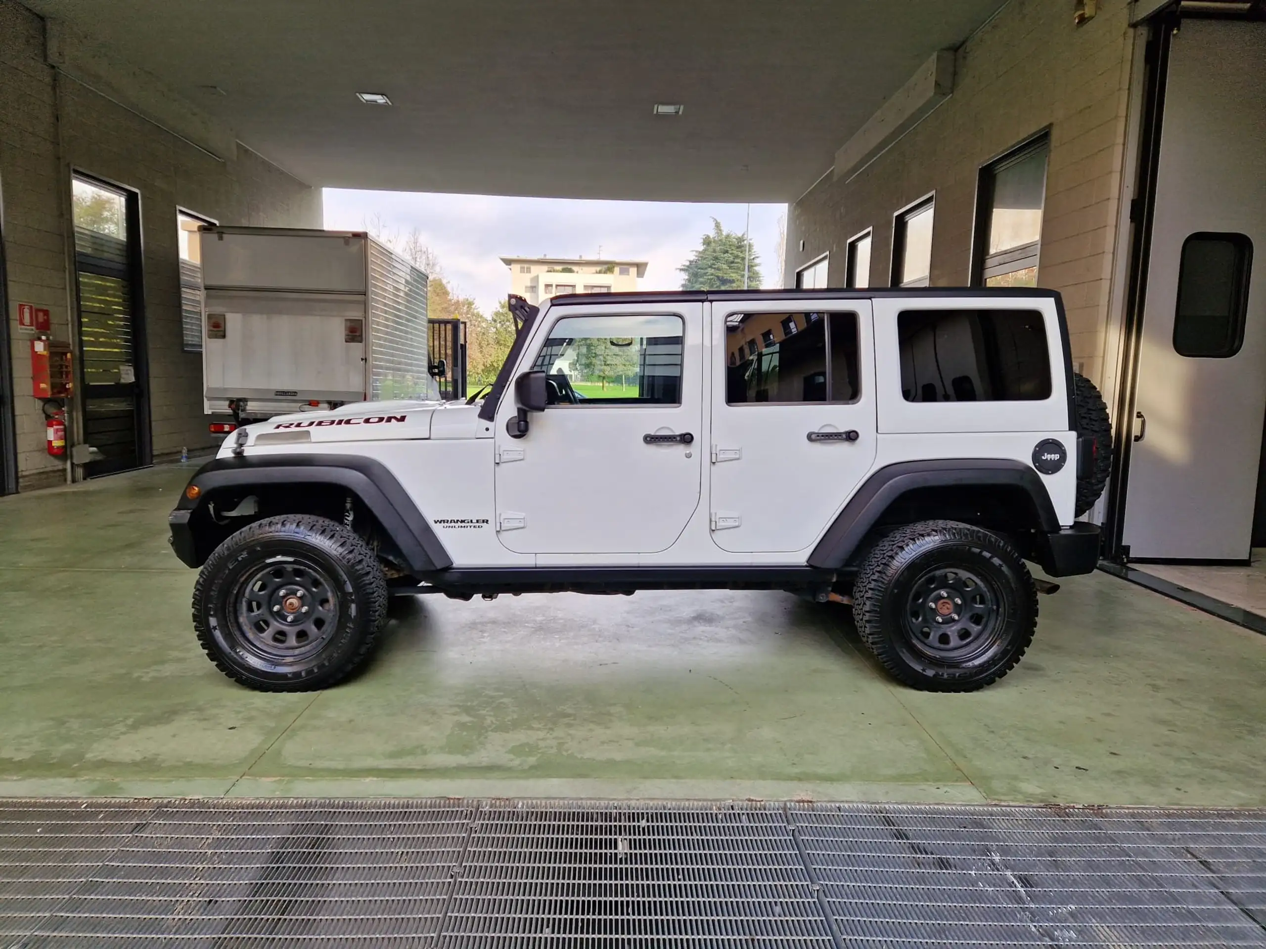 Jeep - Wrangler