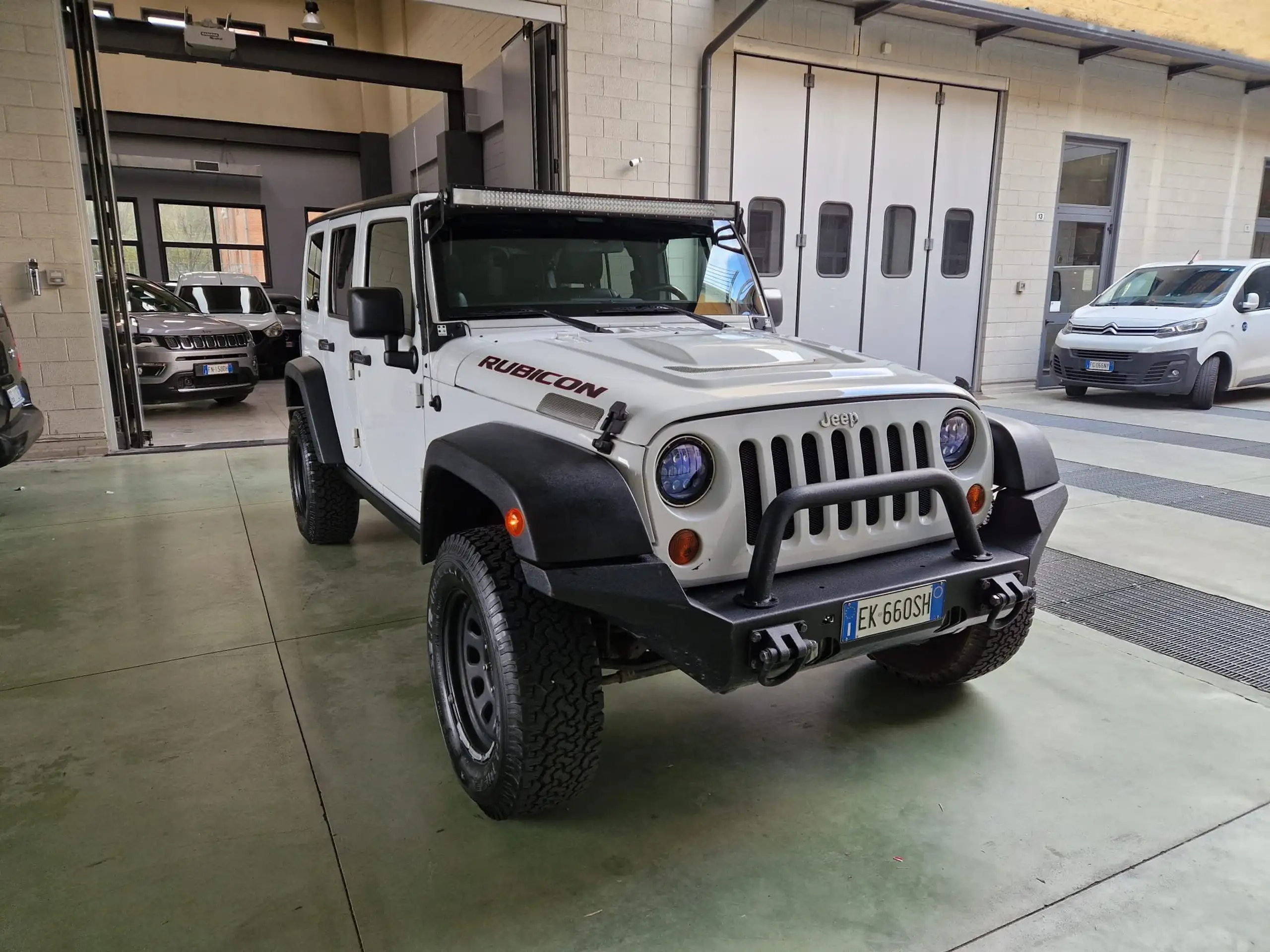 Jeep - Wrangler