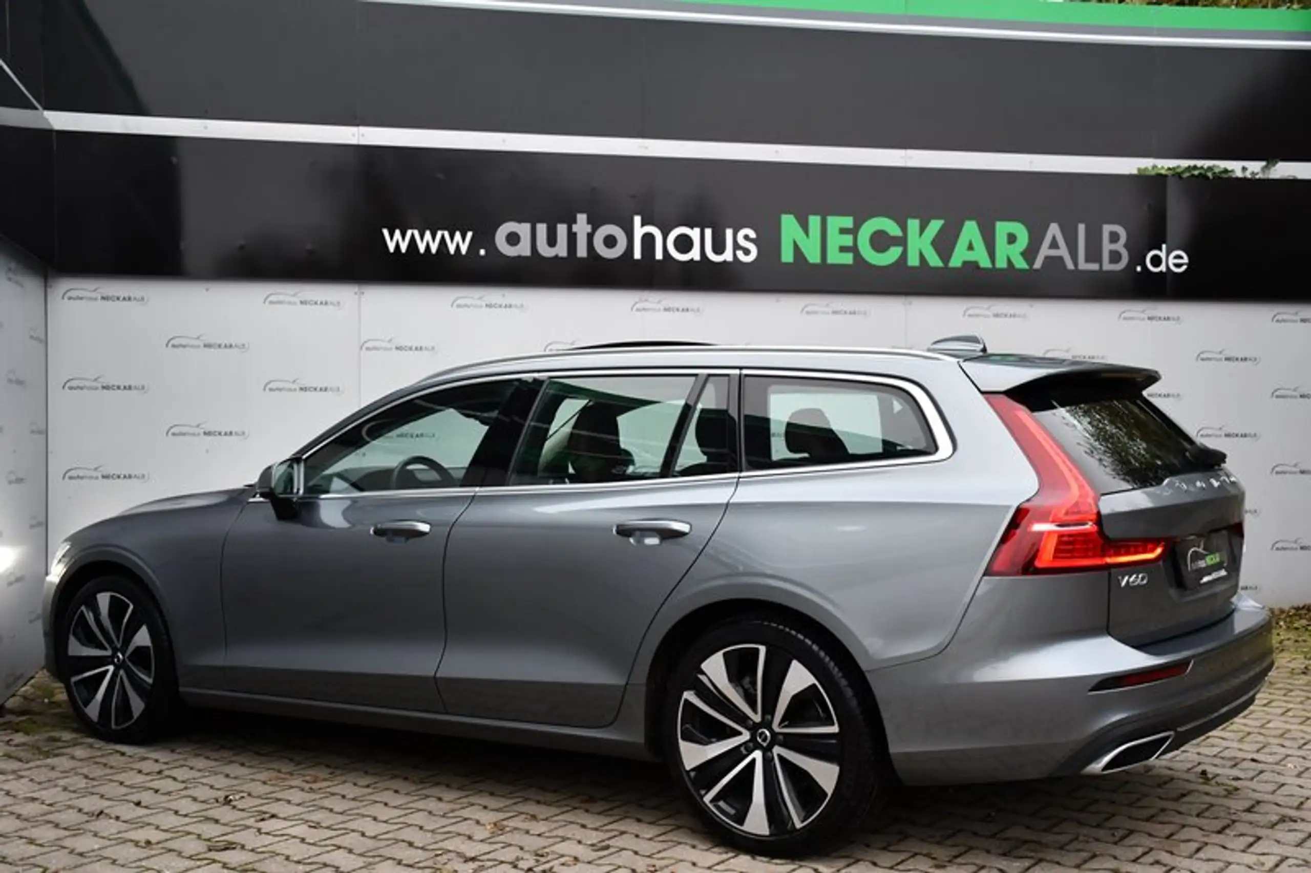 Volvo - V60