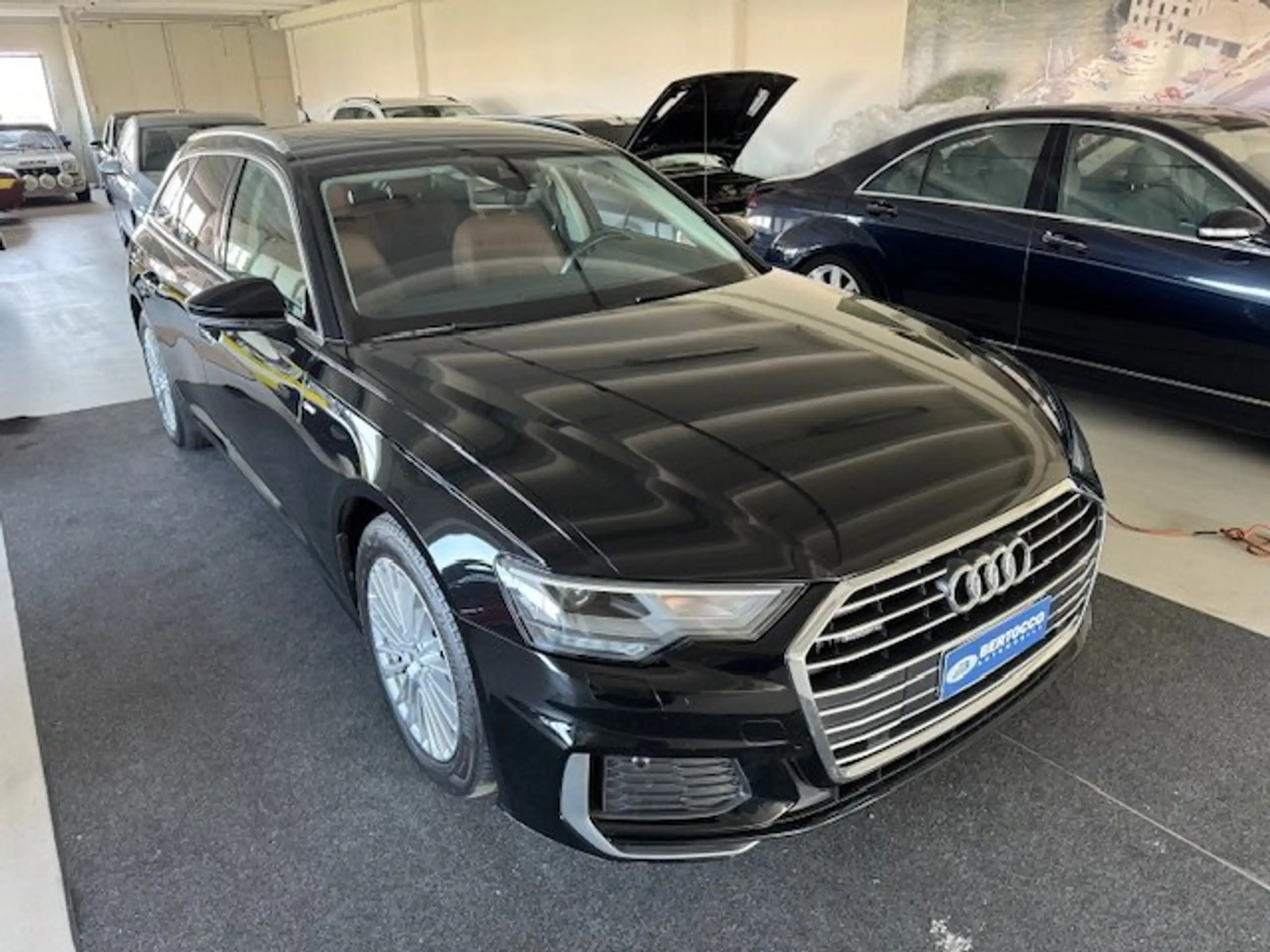 Audi - A6