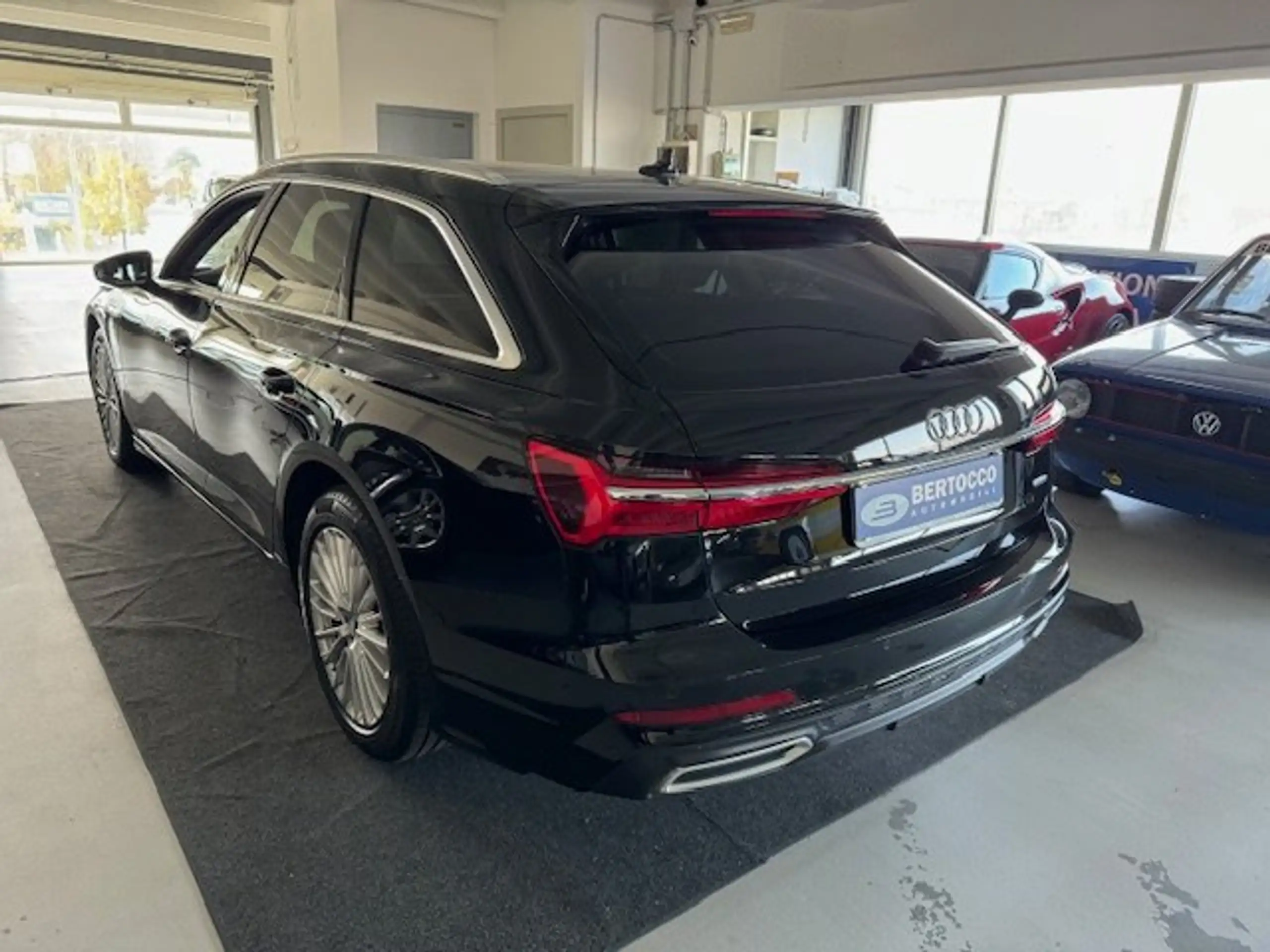 Audi - A6