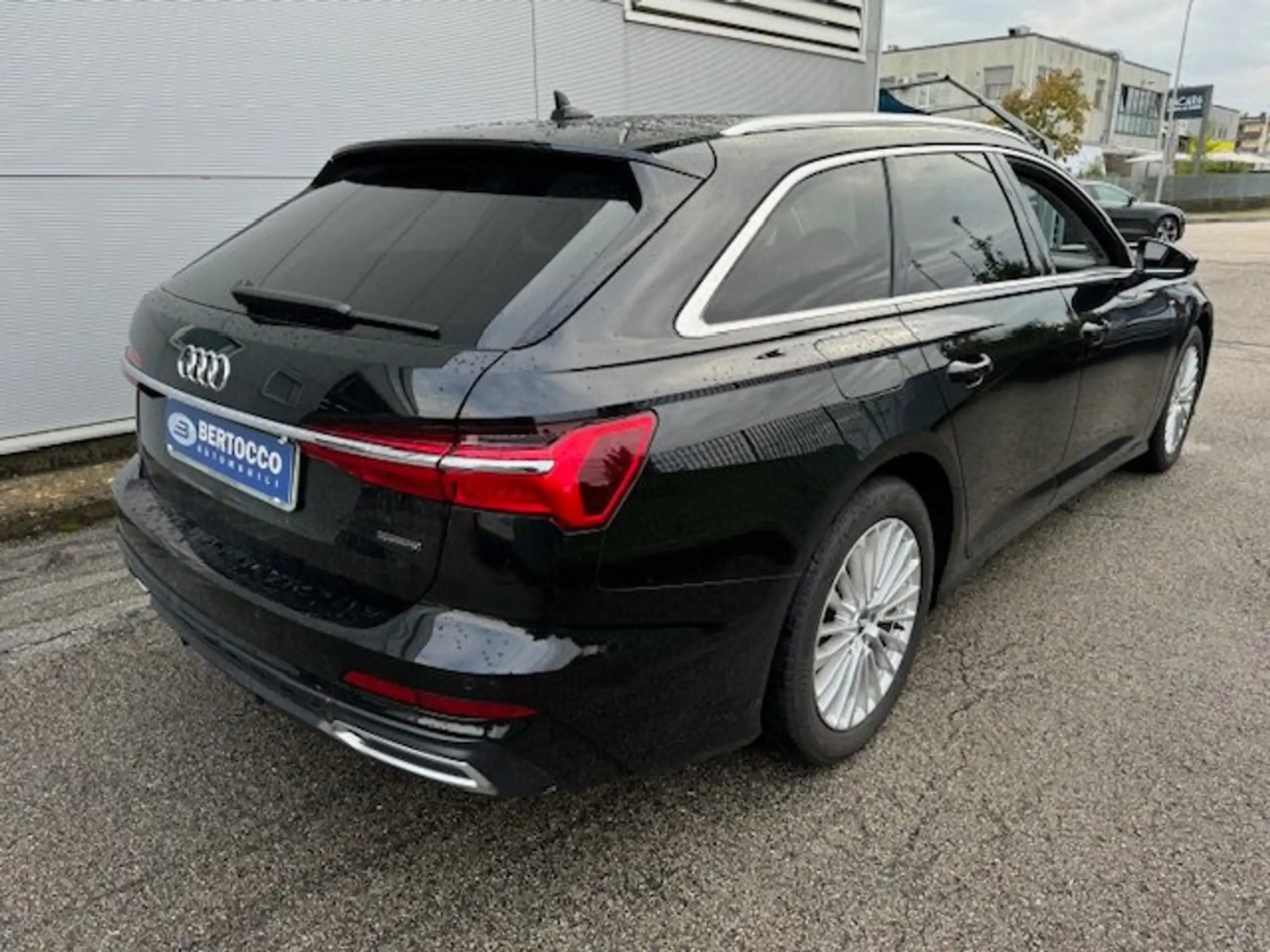 Audi - A6