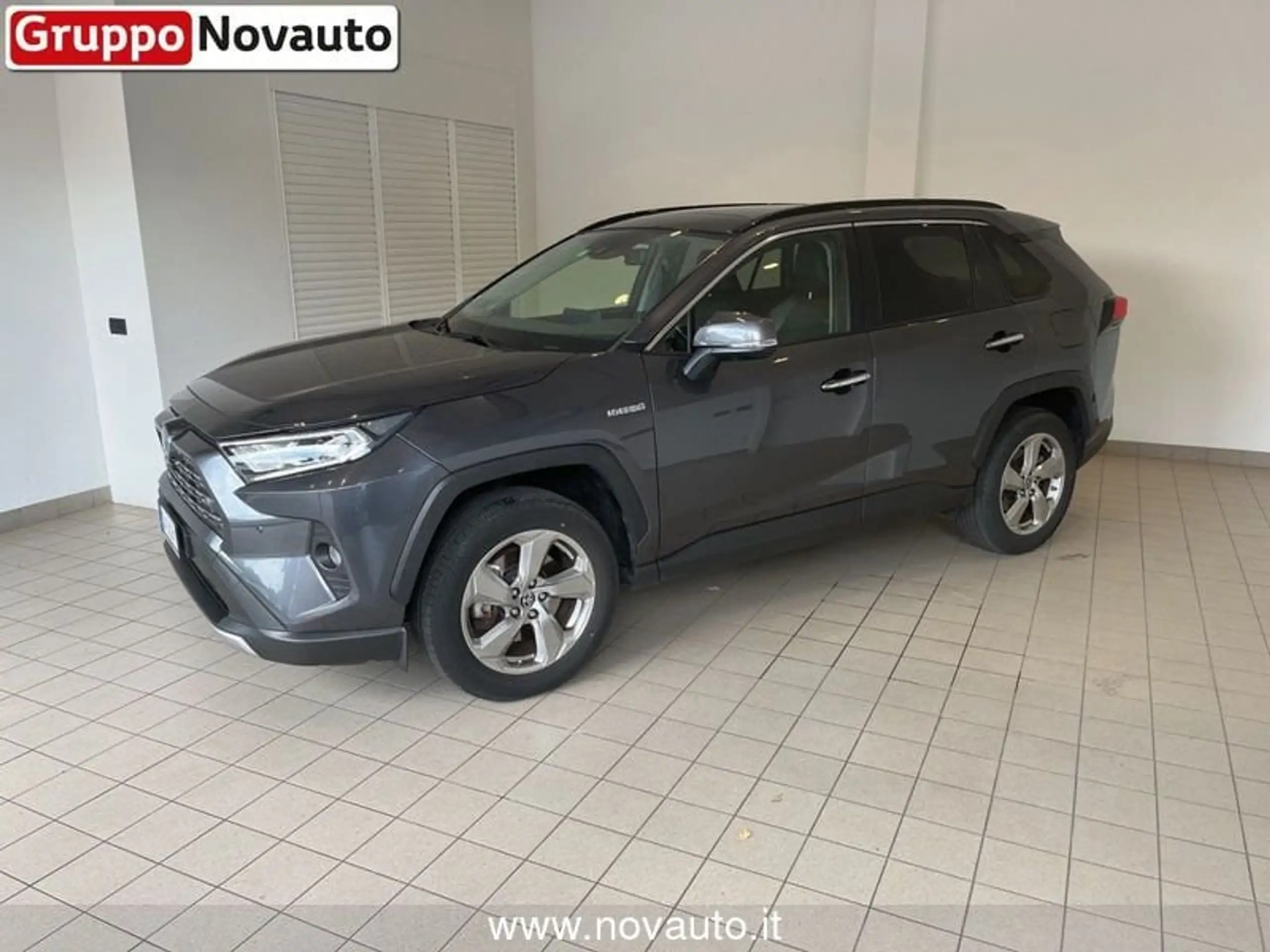 Toyota - RAV 4