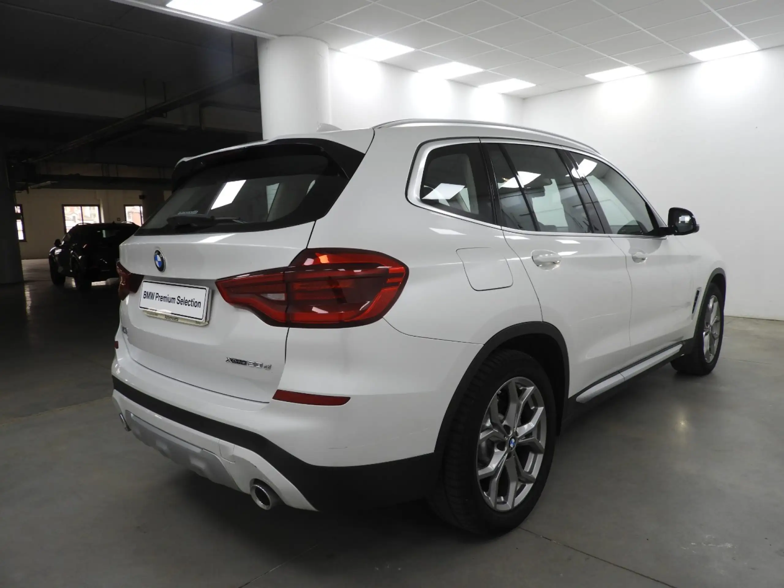 BMW - X3