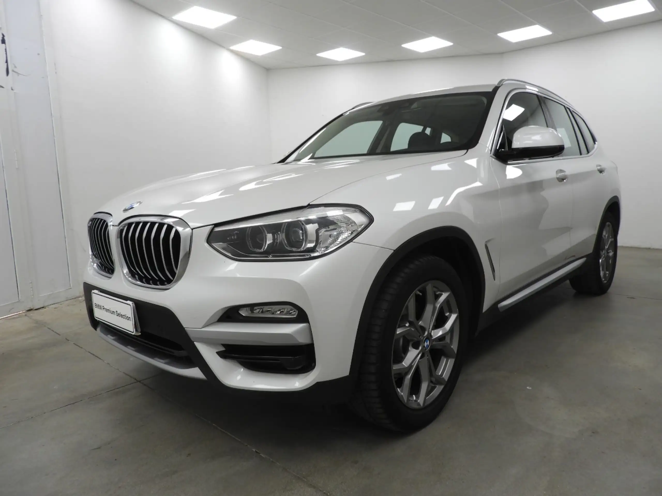 BMW - X3