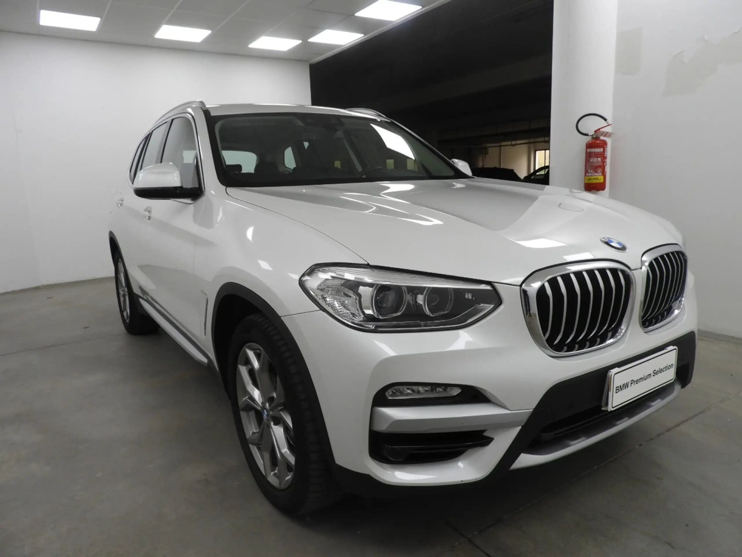 BMW - X3