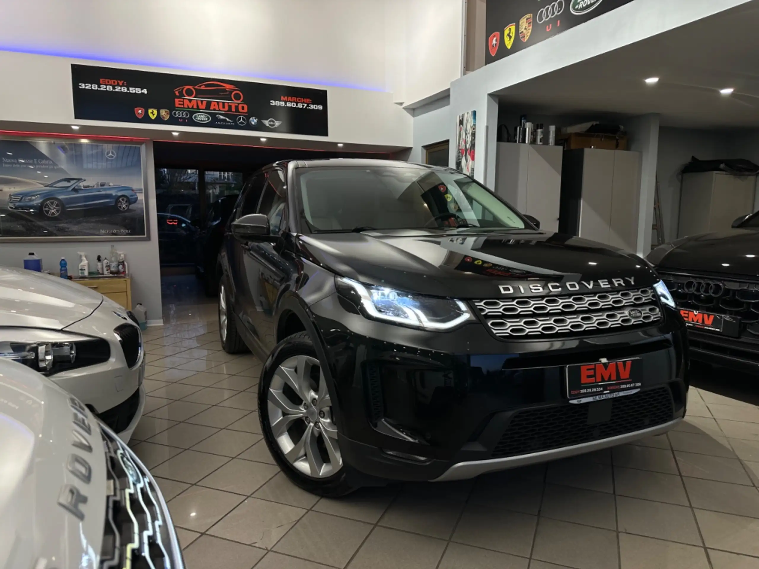 Land Rover - Discovery Sport