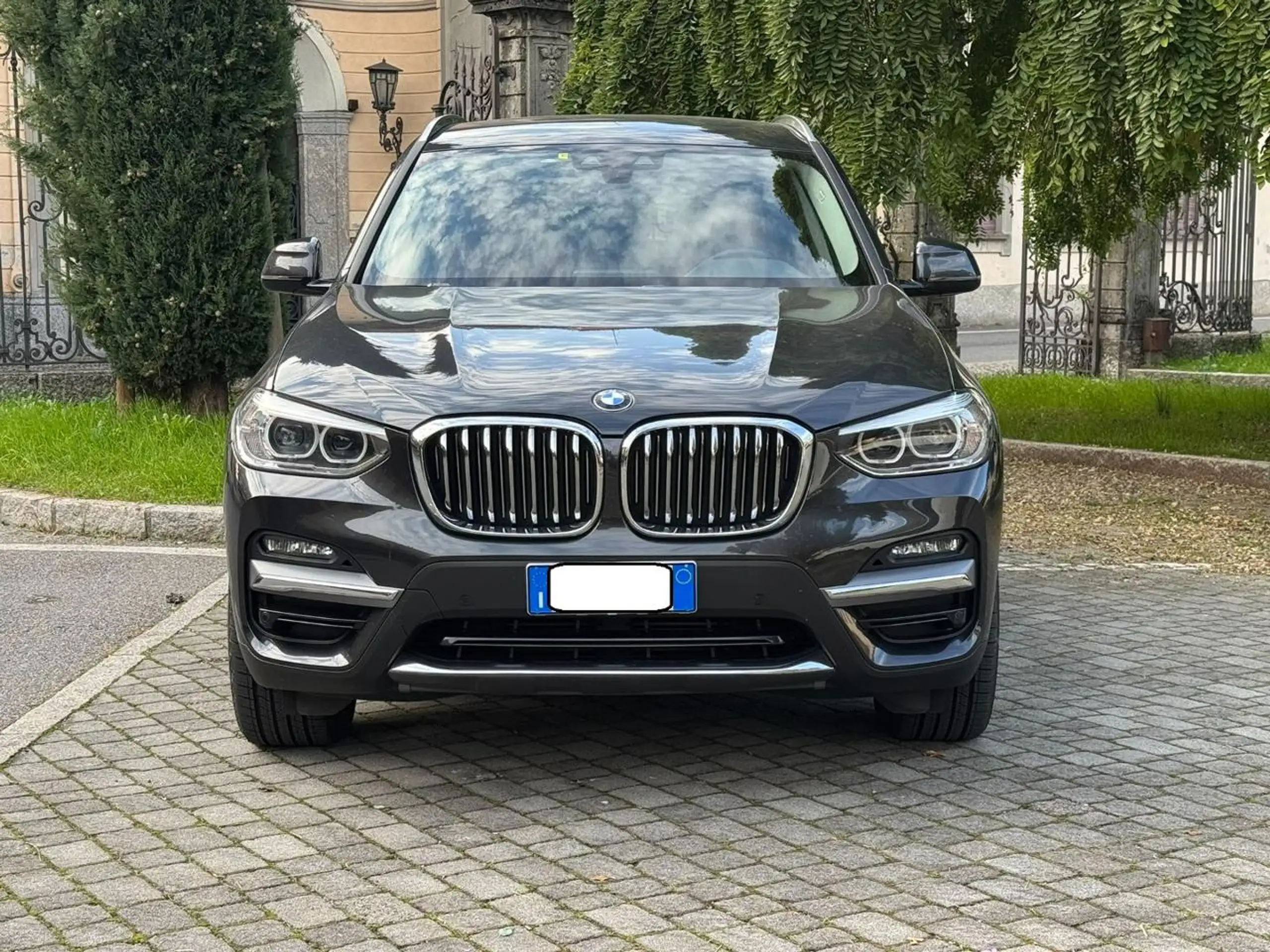 BMW - X3