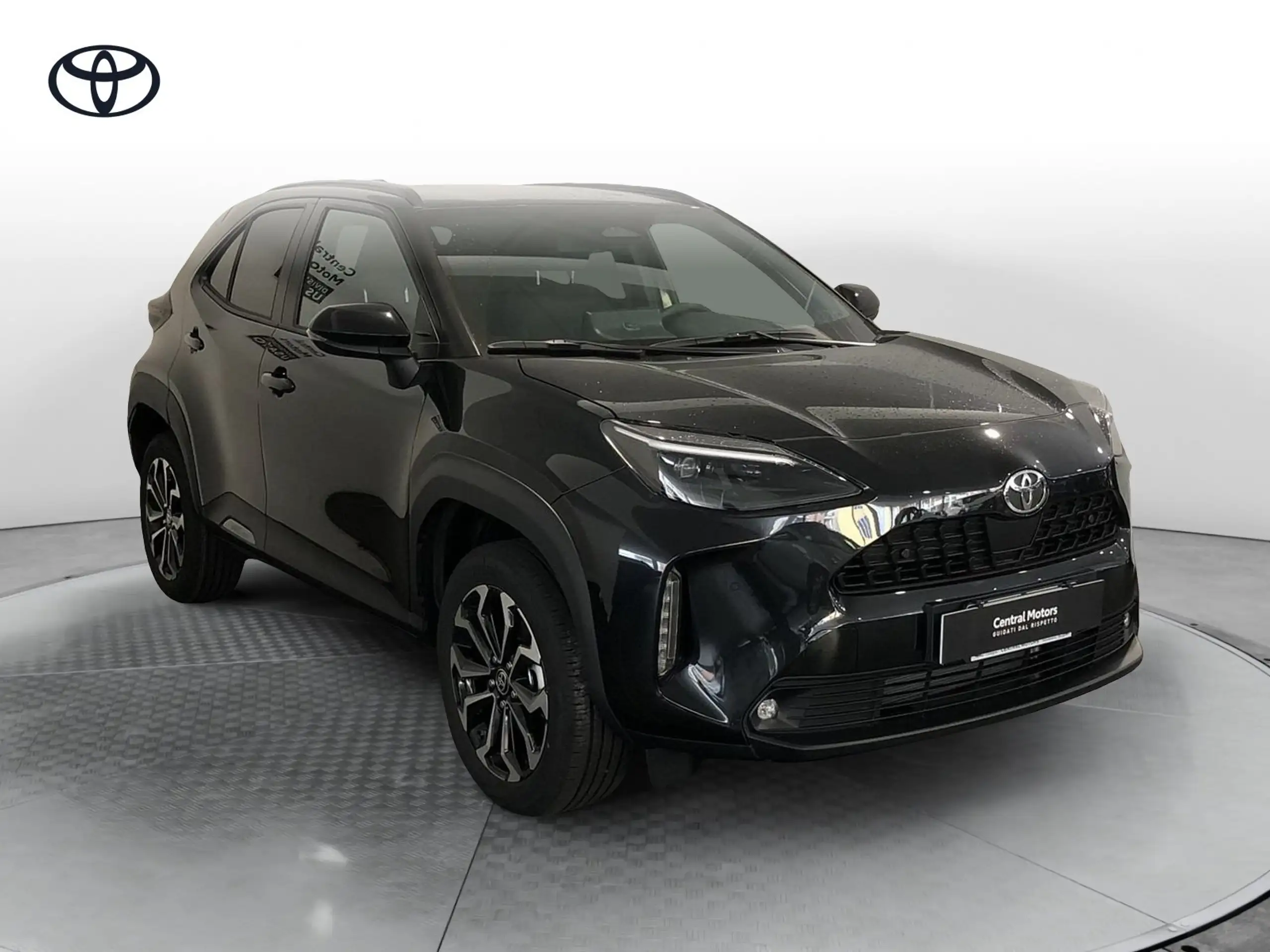 Toyota - Yaris Cross