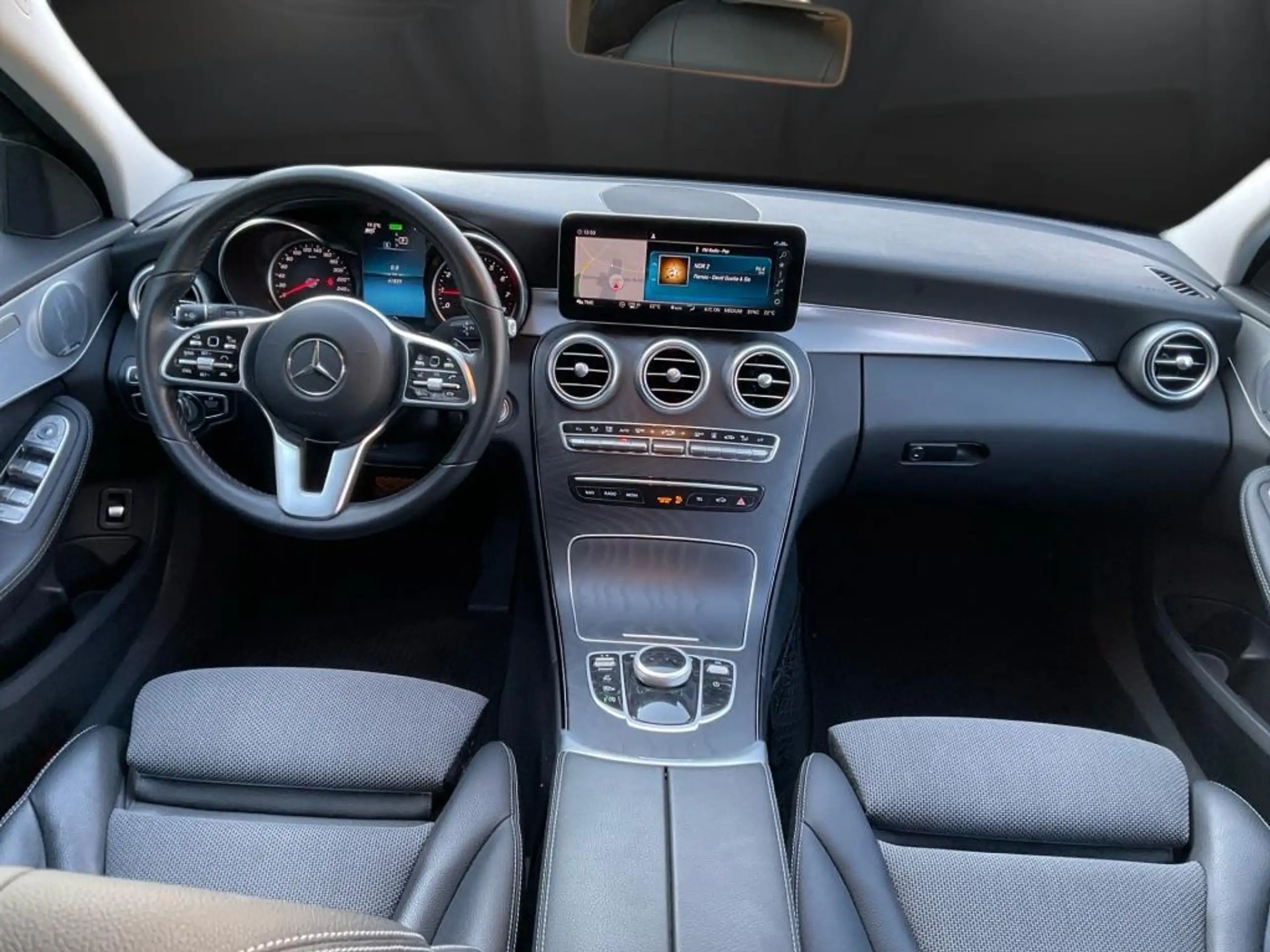 Mercedes-Benz - C 300