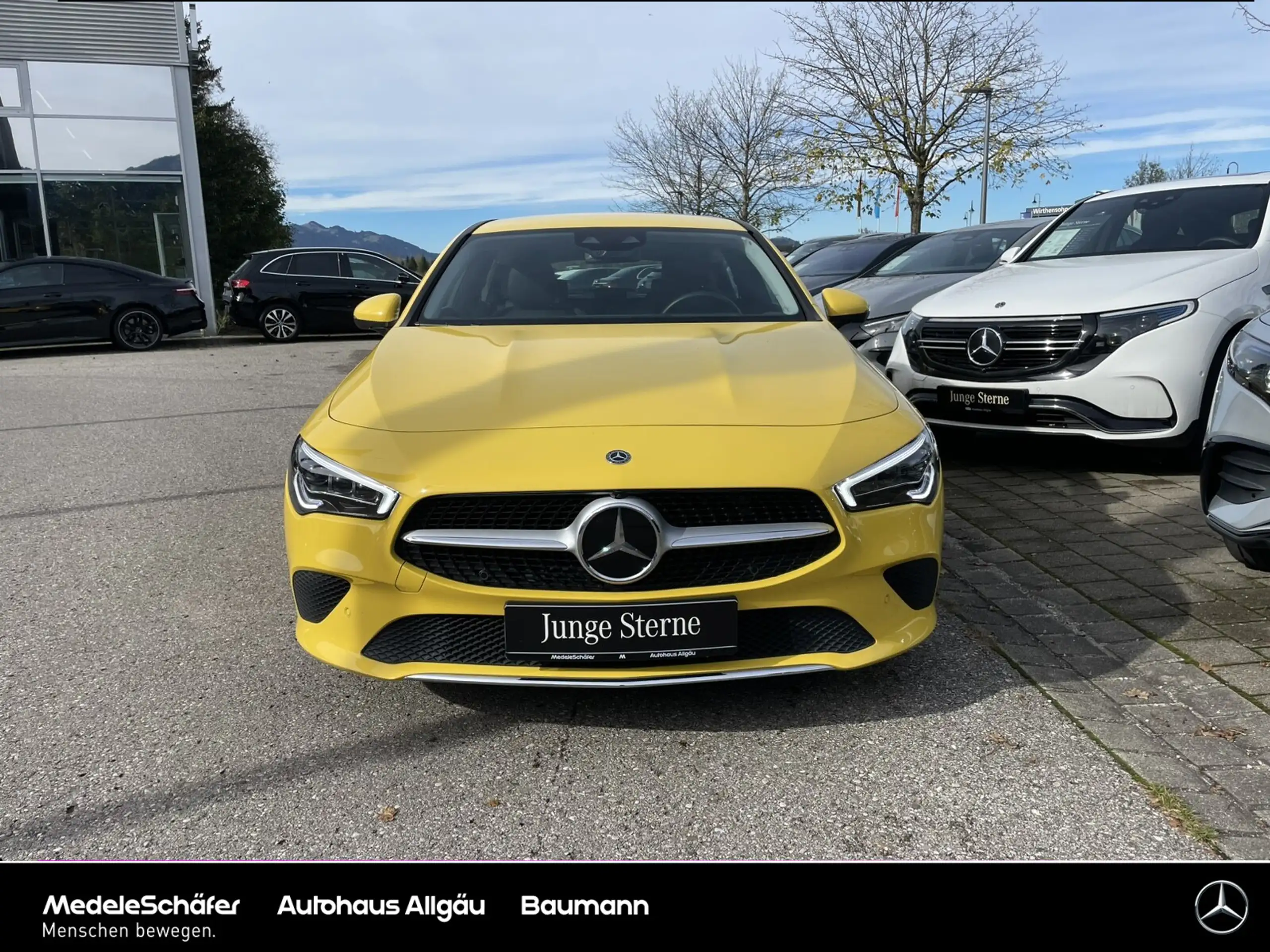 Mercedes-Benz - CLA 220