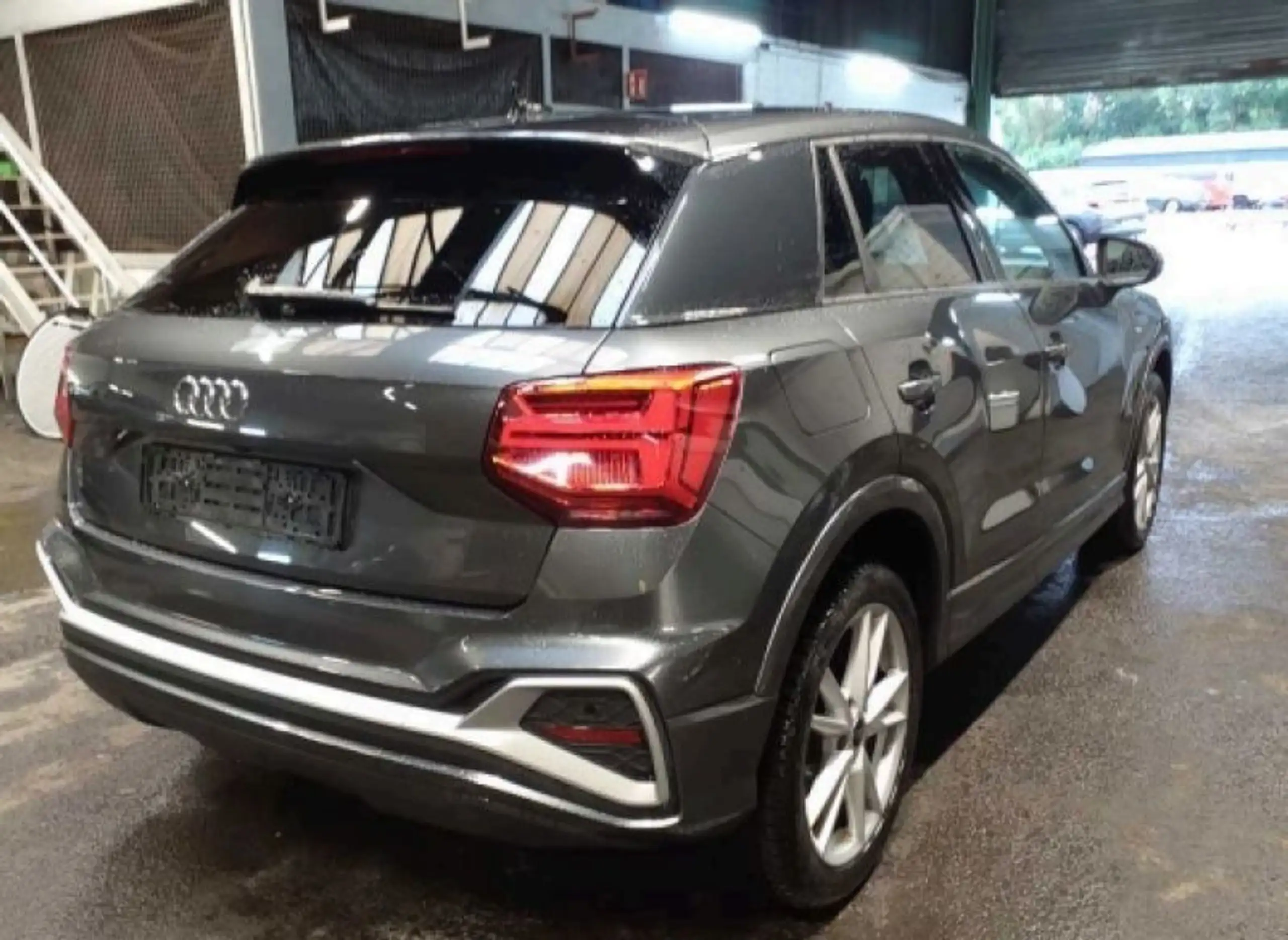 Audi - Q2