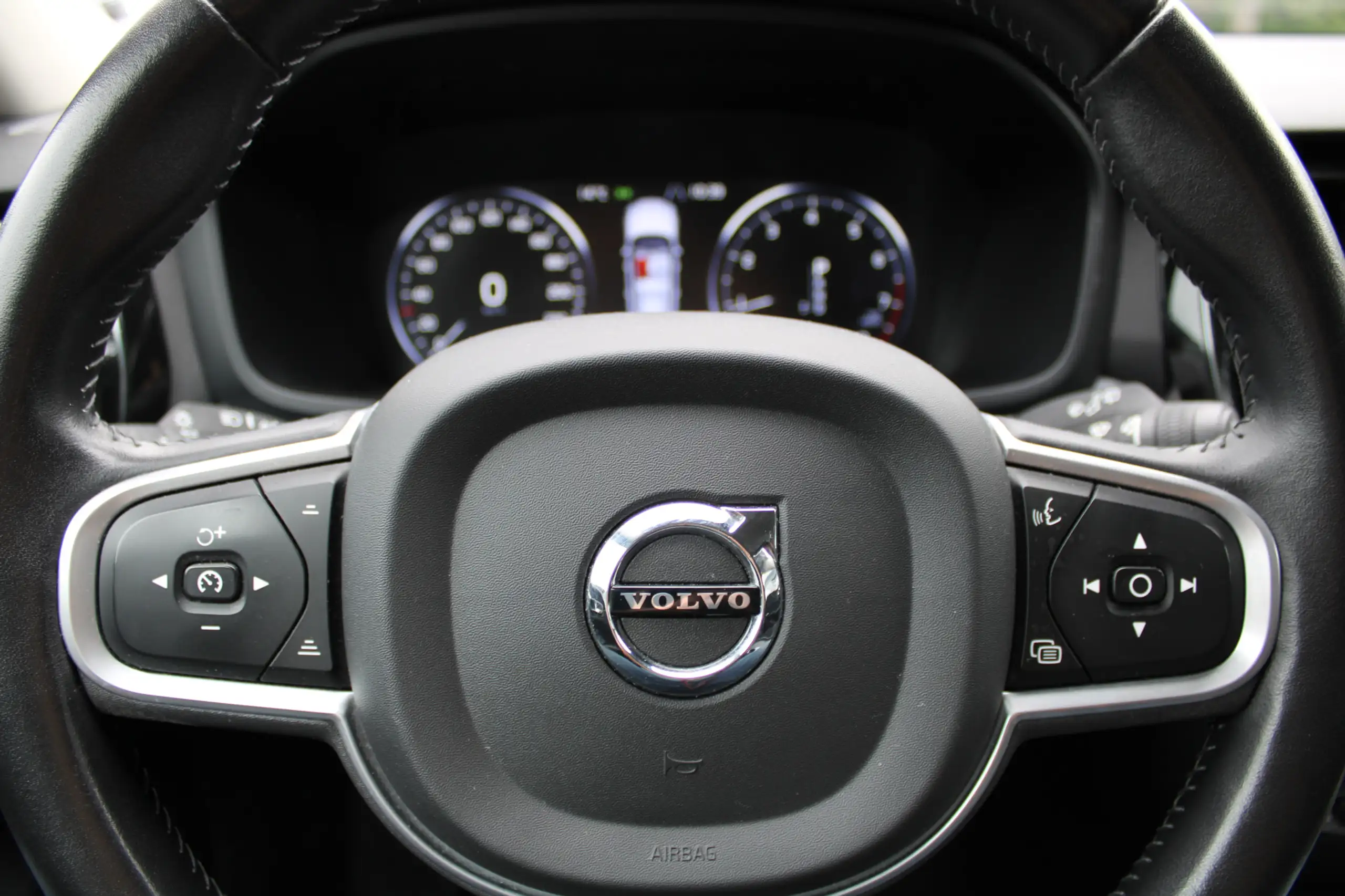 Volvo - V60