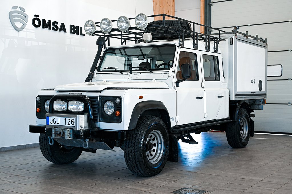 Land Rover - Defender