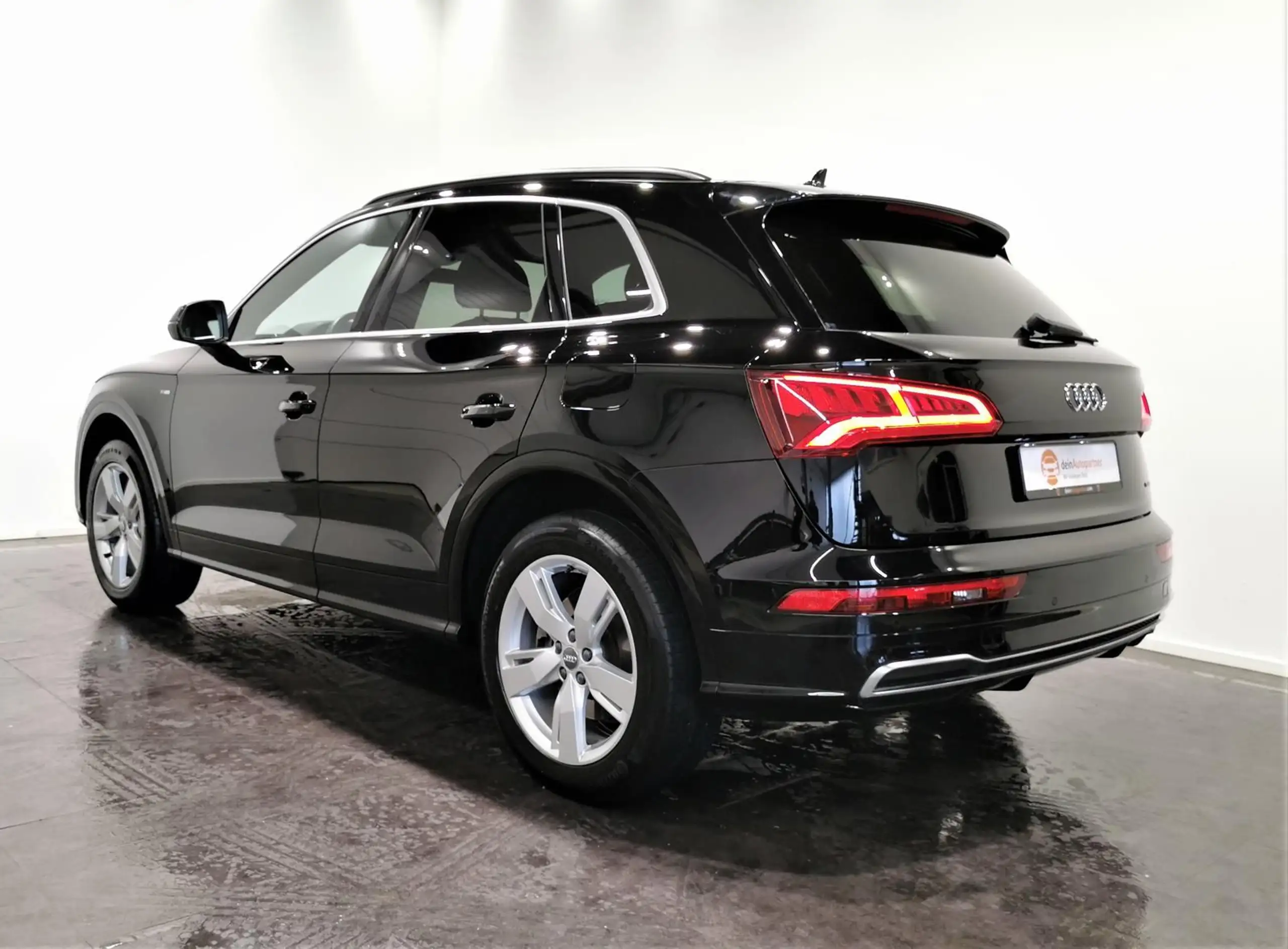 Audi - Q5