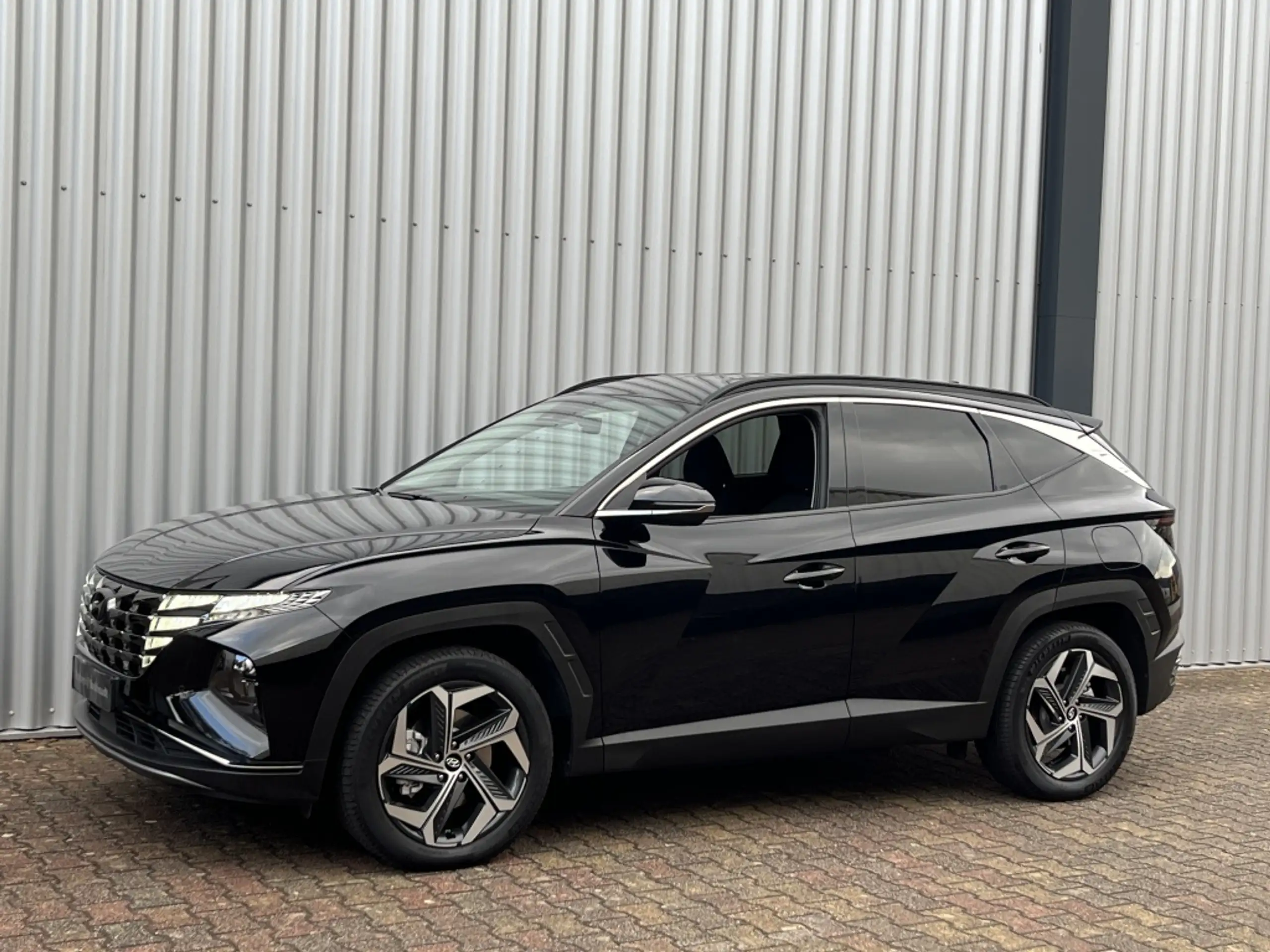 Hyundai - TUCSON