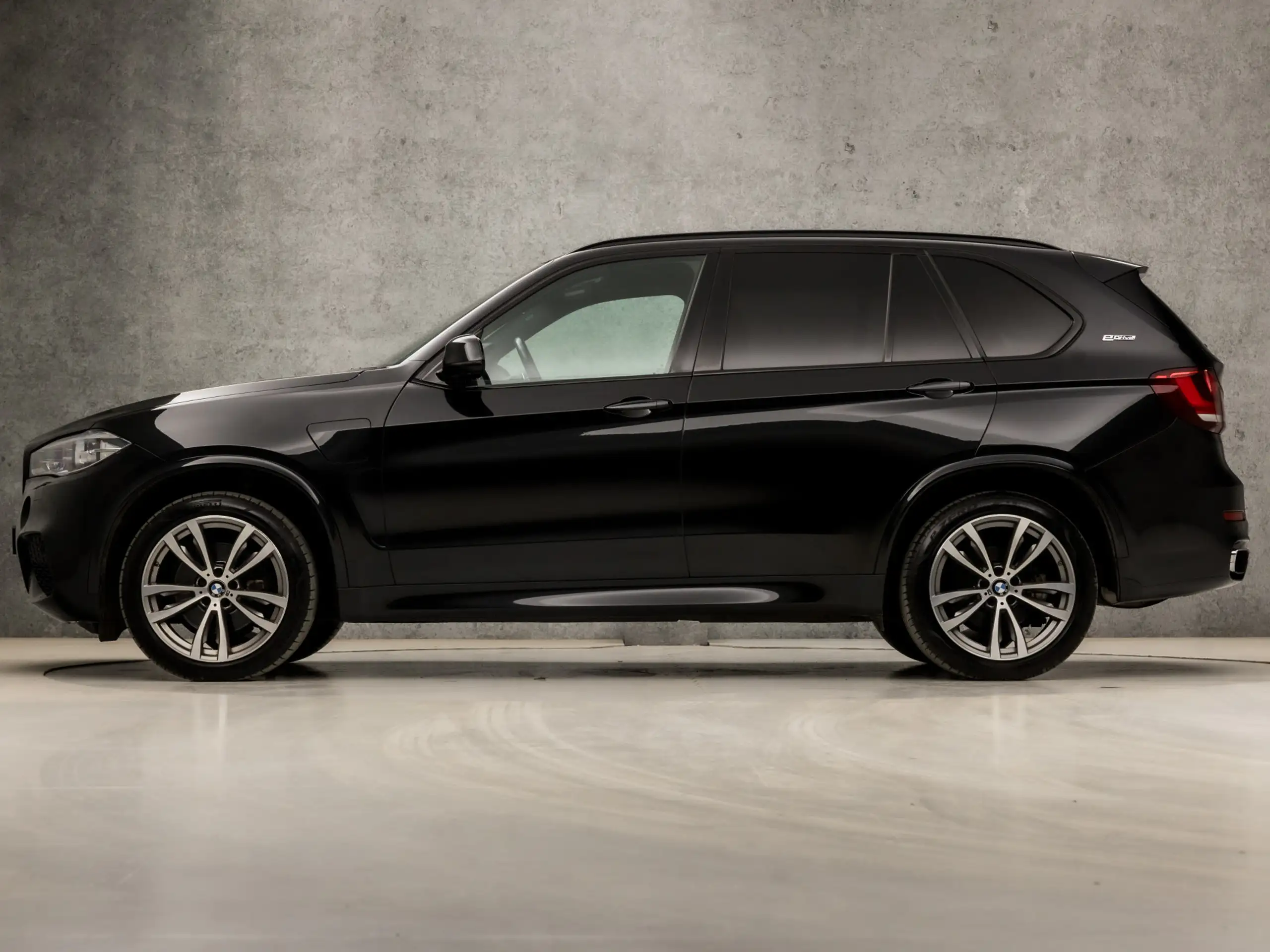 BMW - X5