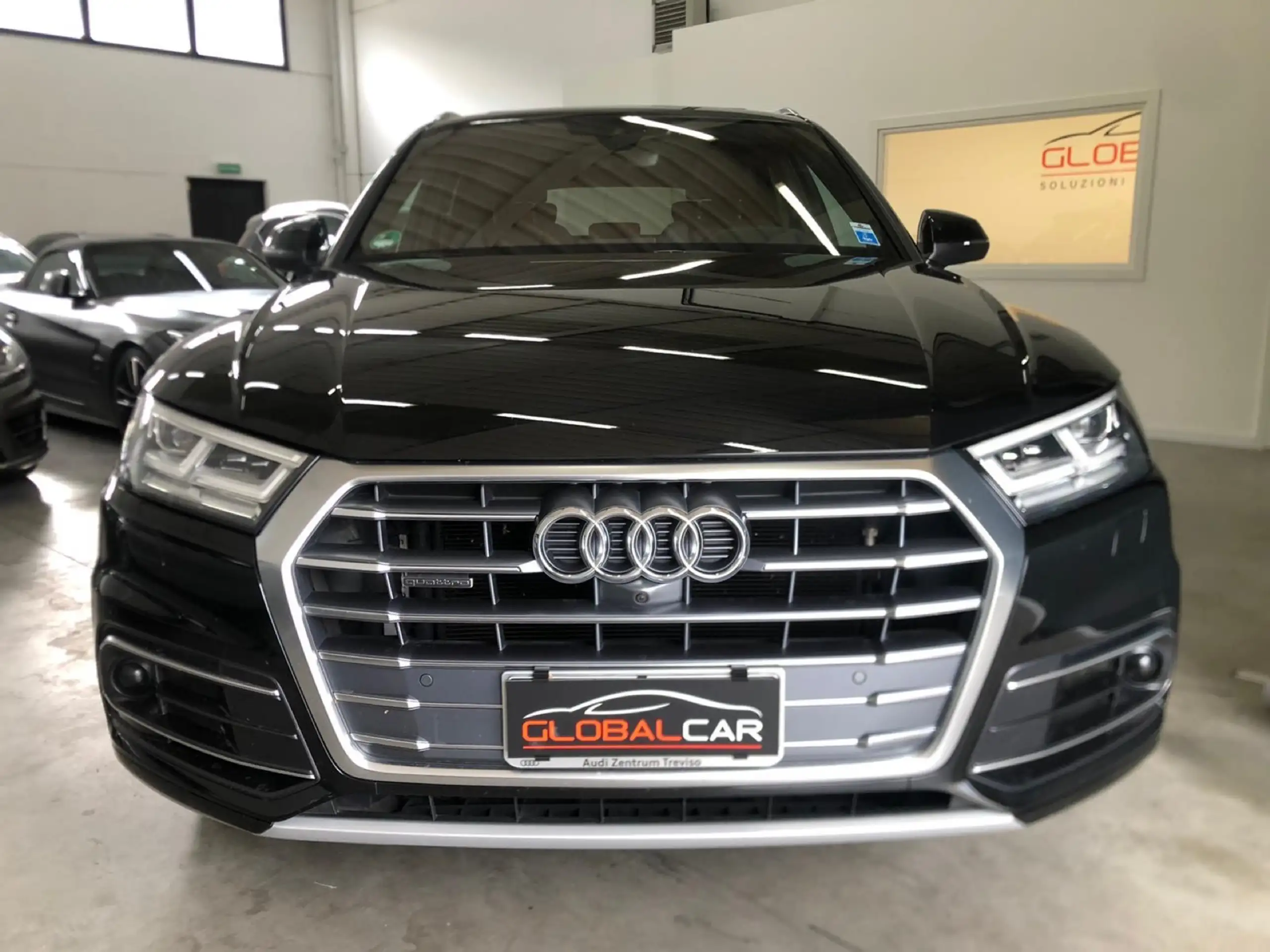 Audi - Q5