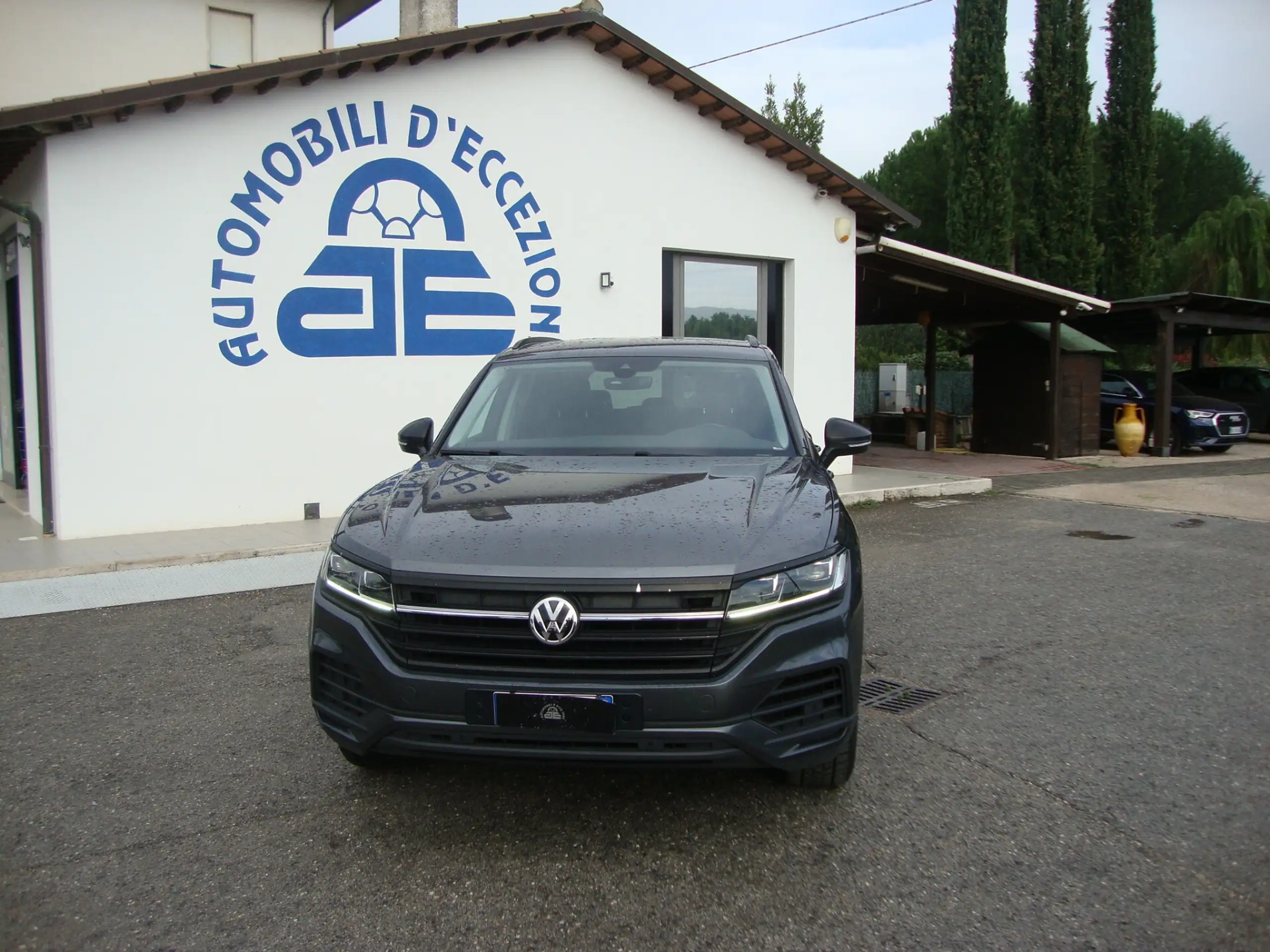 Volkswagen - Touareg