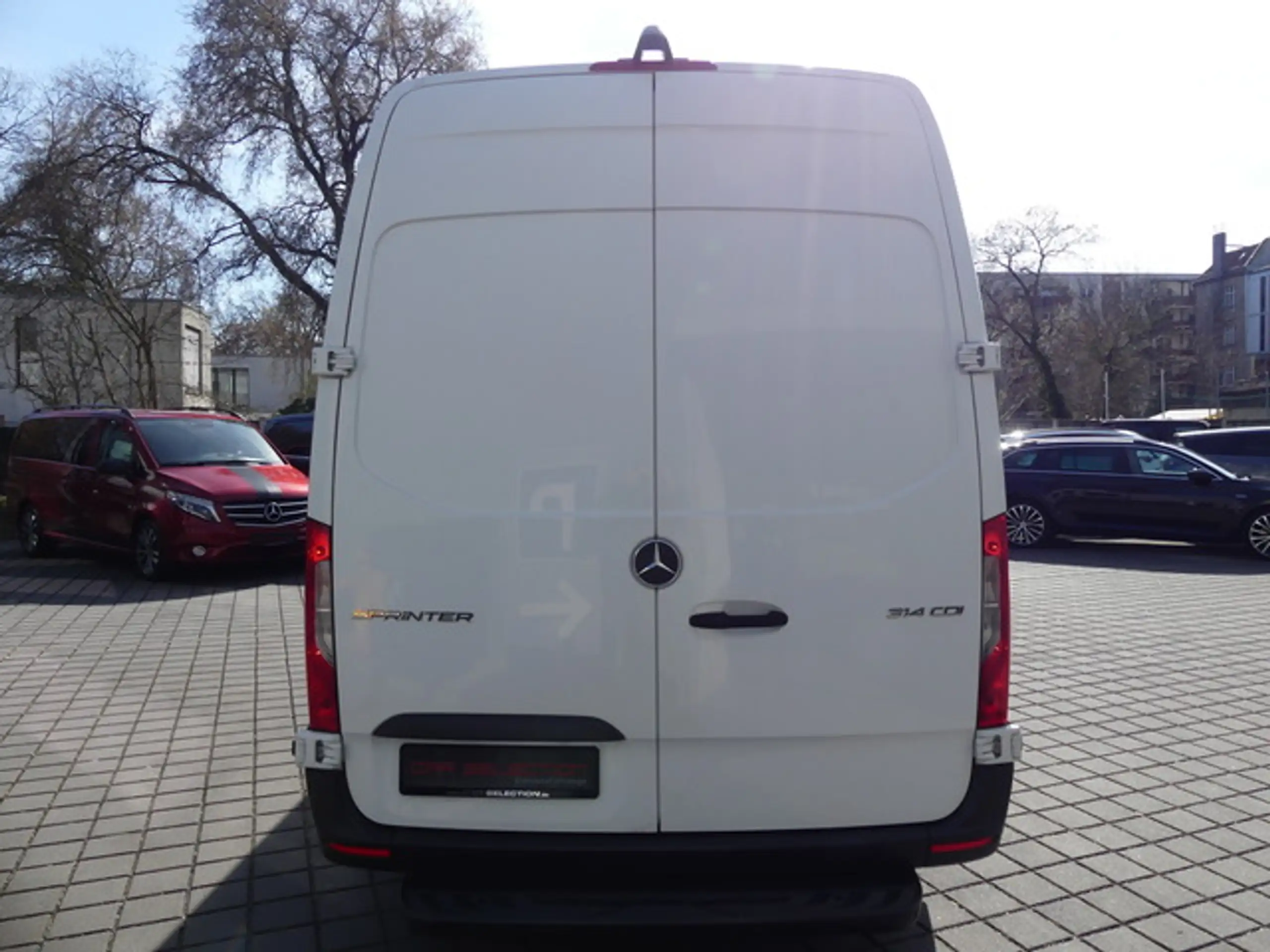 Mercedes-Benz - Sprinter