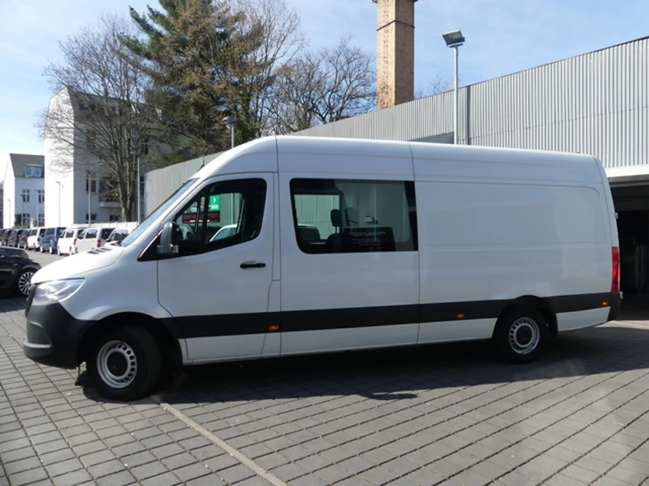 Mercedes-Benz - Sprinter