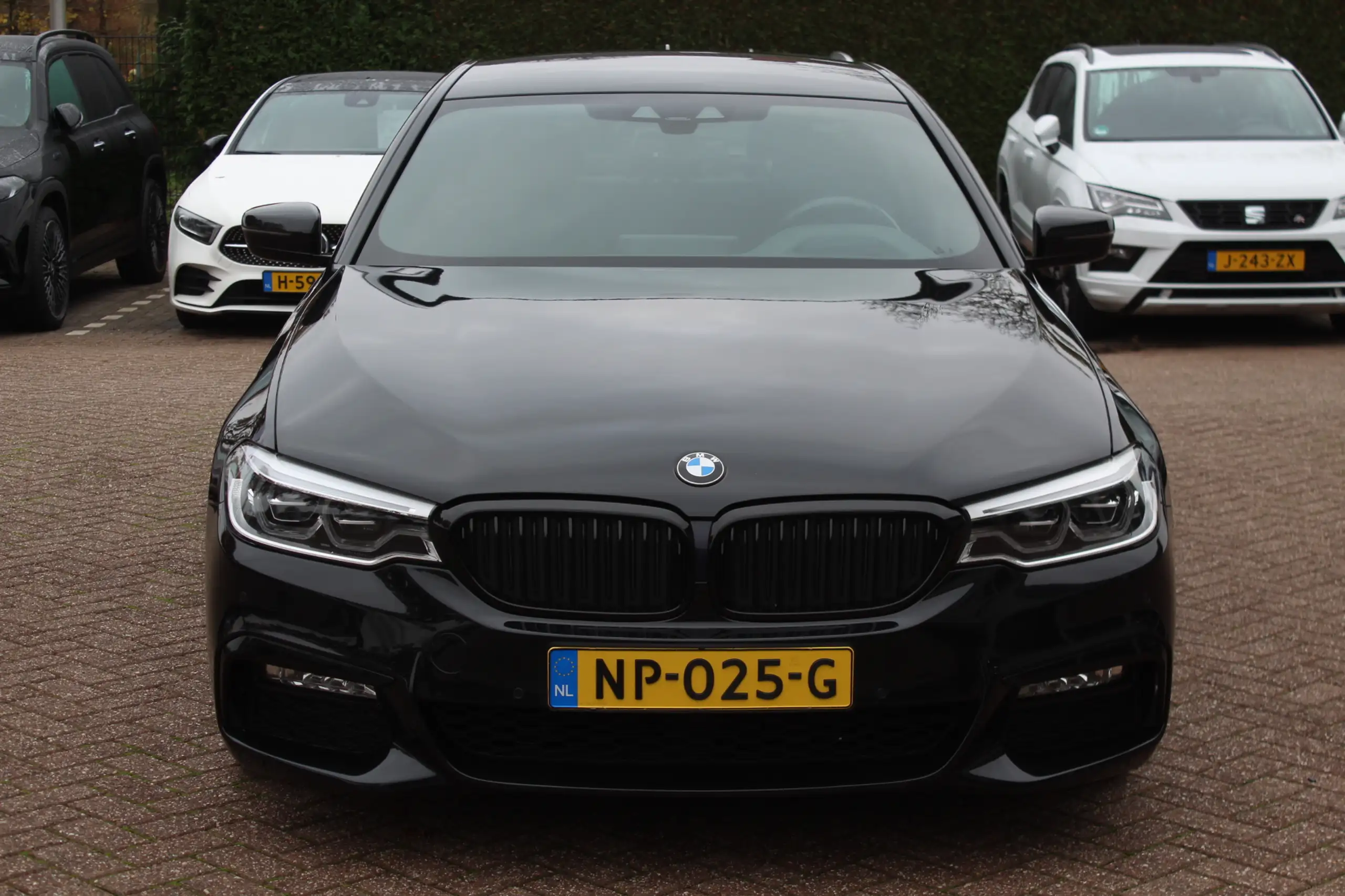 BMW - 540