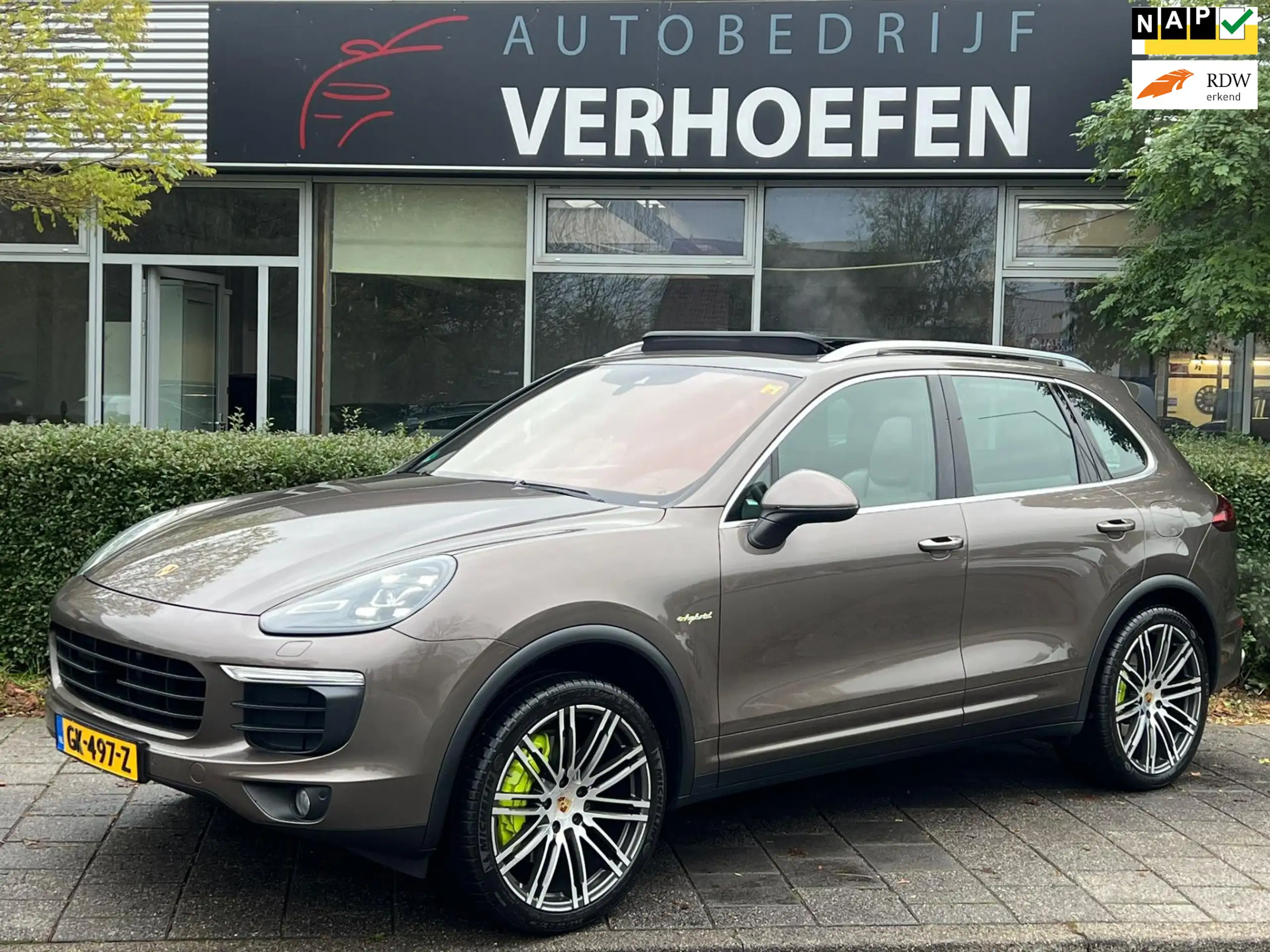 Porsche - Cayenne