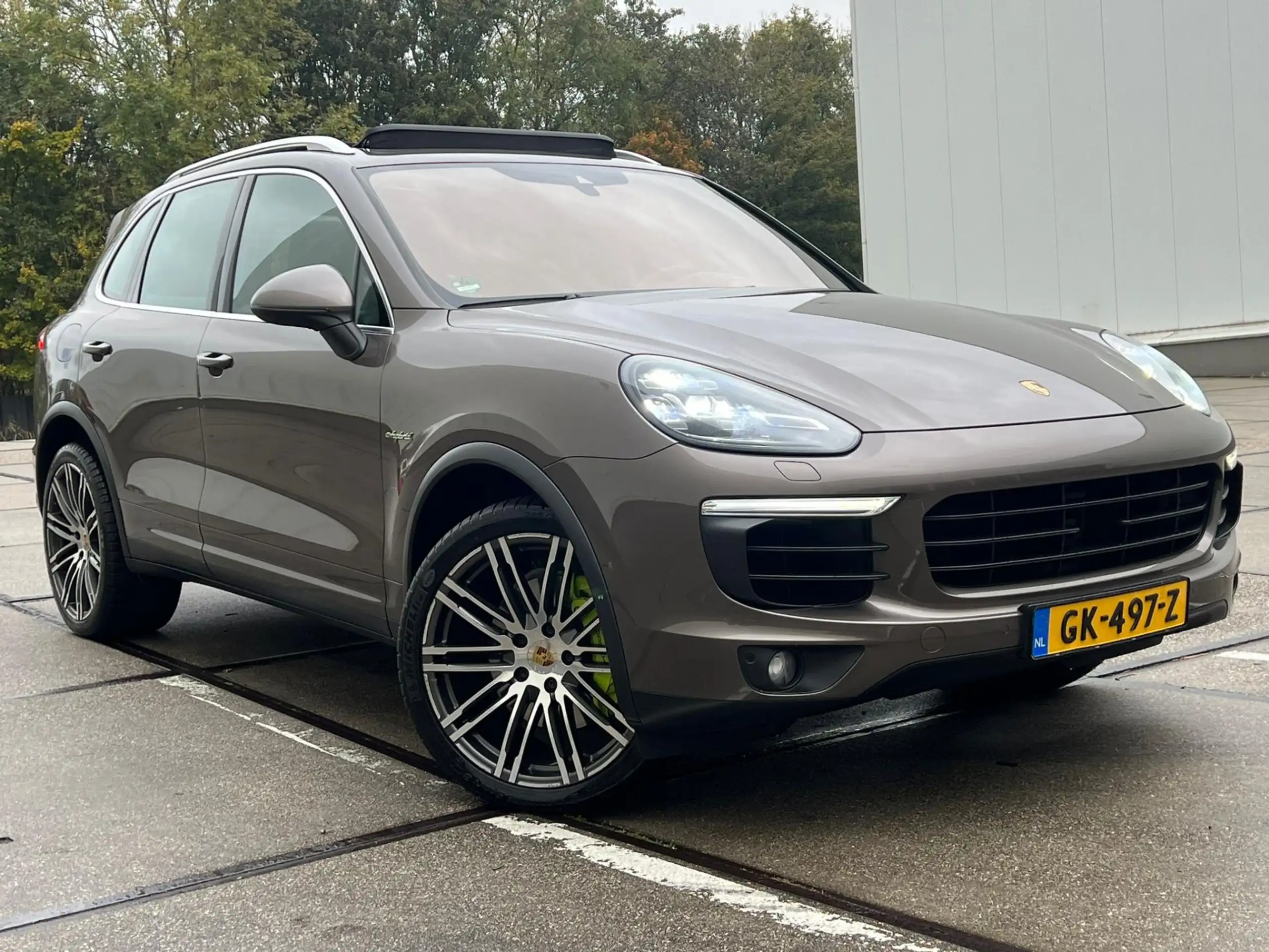 Porsche - Cayenne