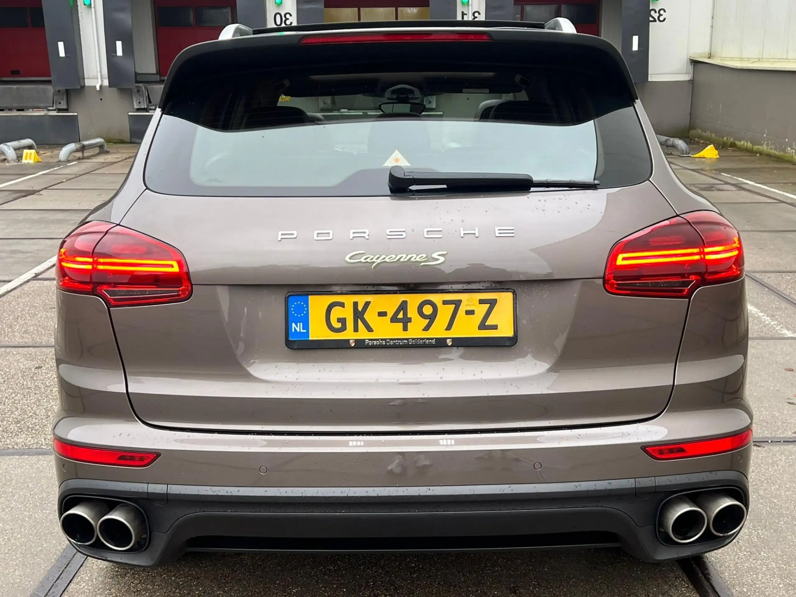 Porsche - Cayenne